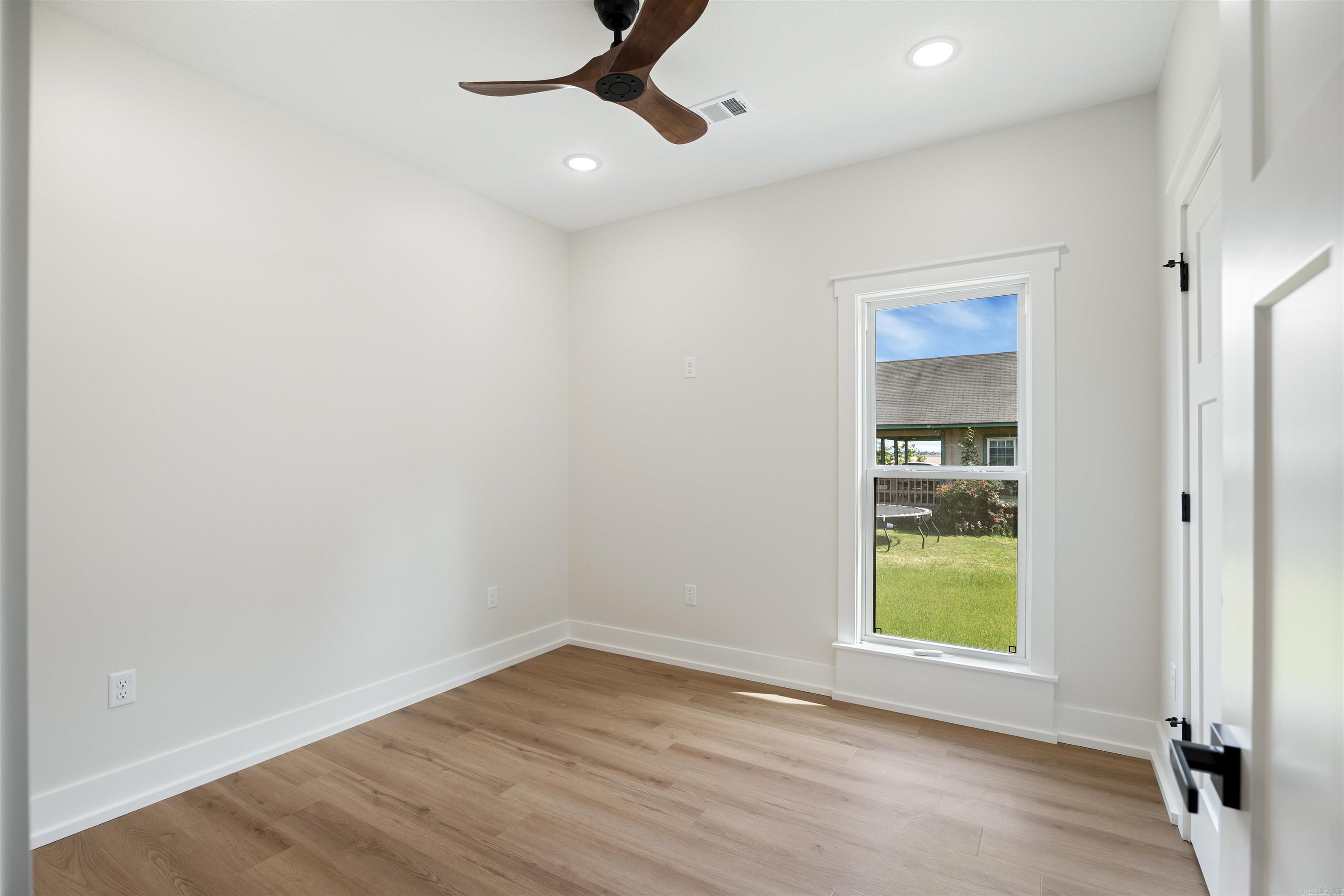 301 Dogwood St  Caraway, AR