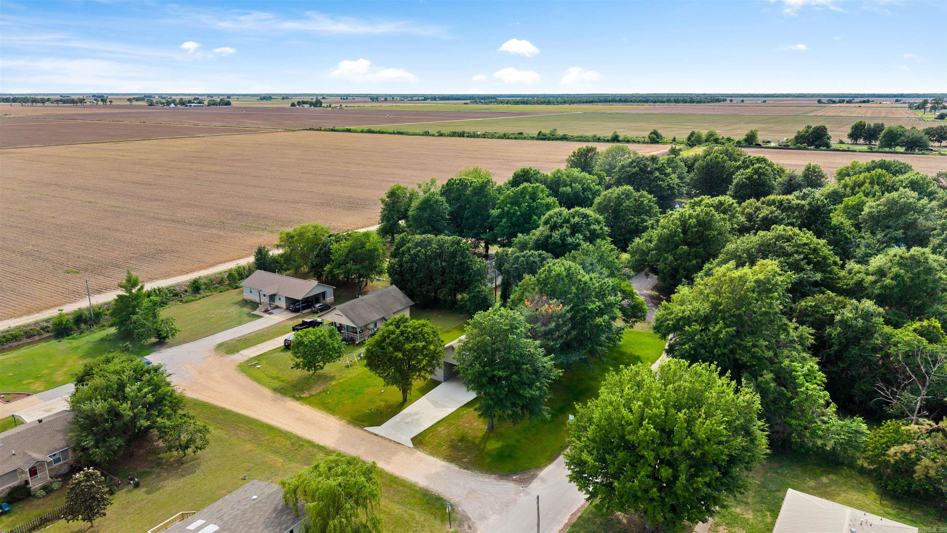 301 Dogwood St  Caraway, AR