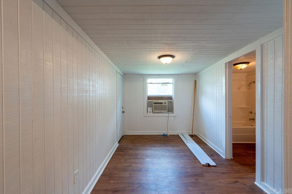 110 W Curran  Des Arc, AR