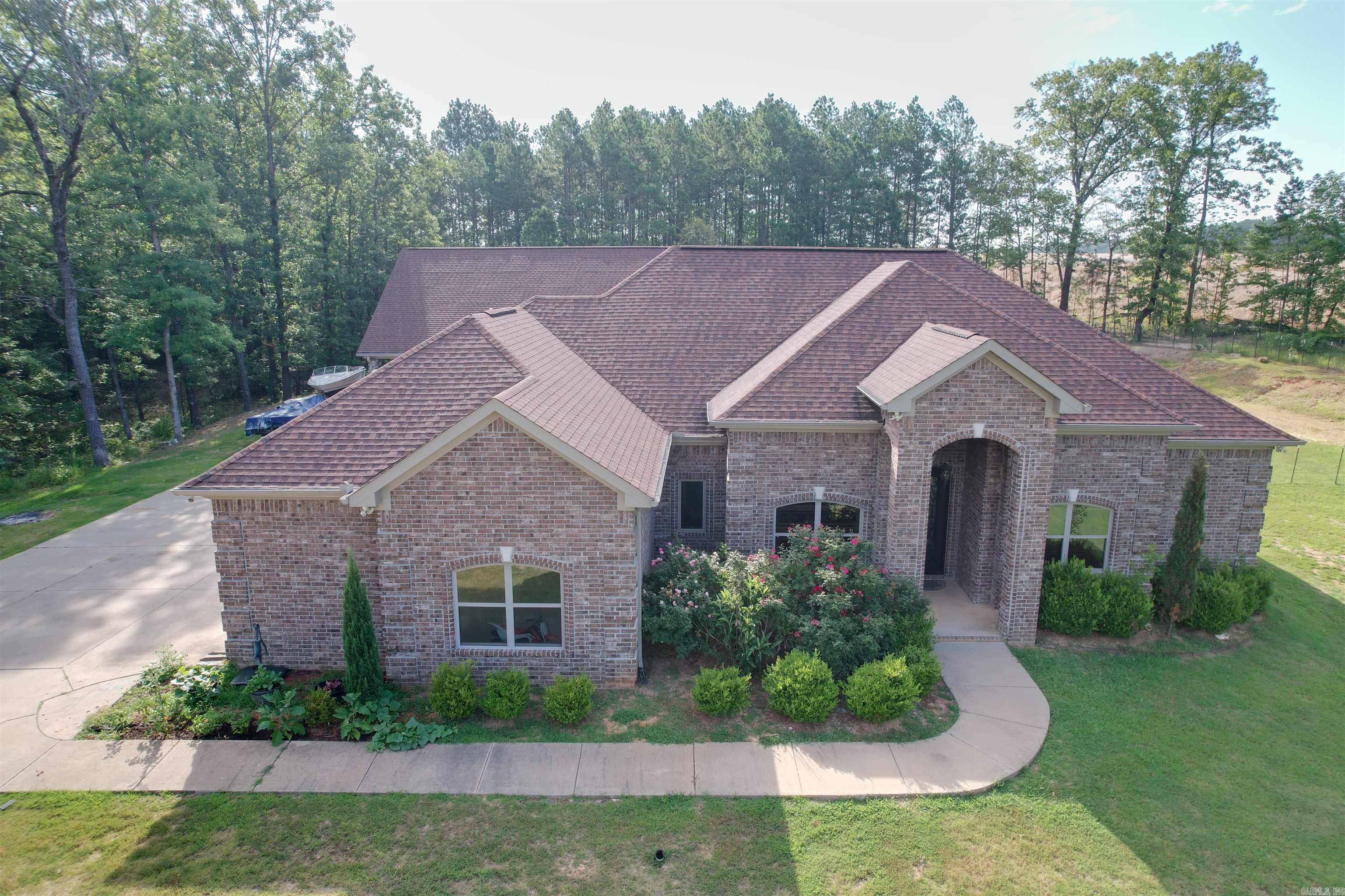 23 whispering  Alexander, AR