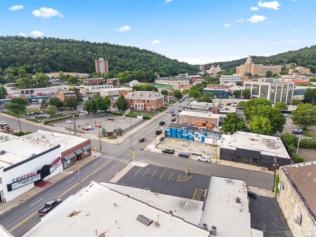 1001 Central  Hot Springs, AR