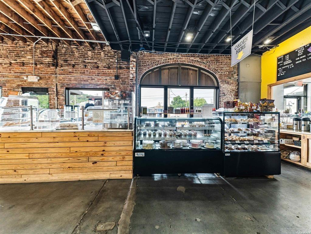1001 Central  Hot Springs, AR