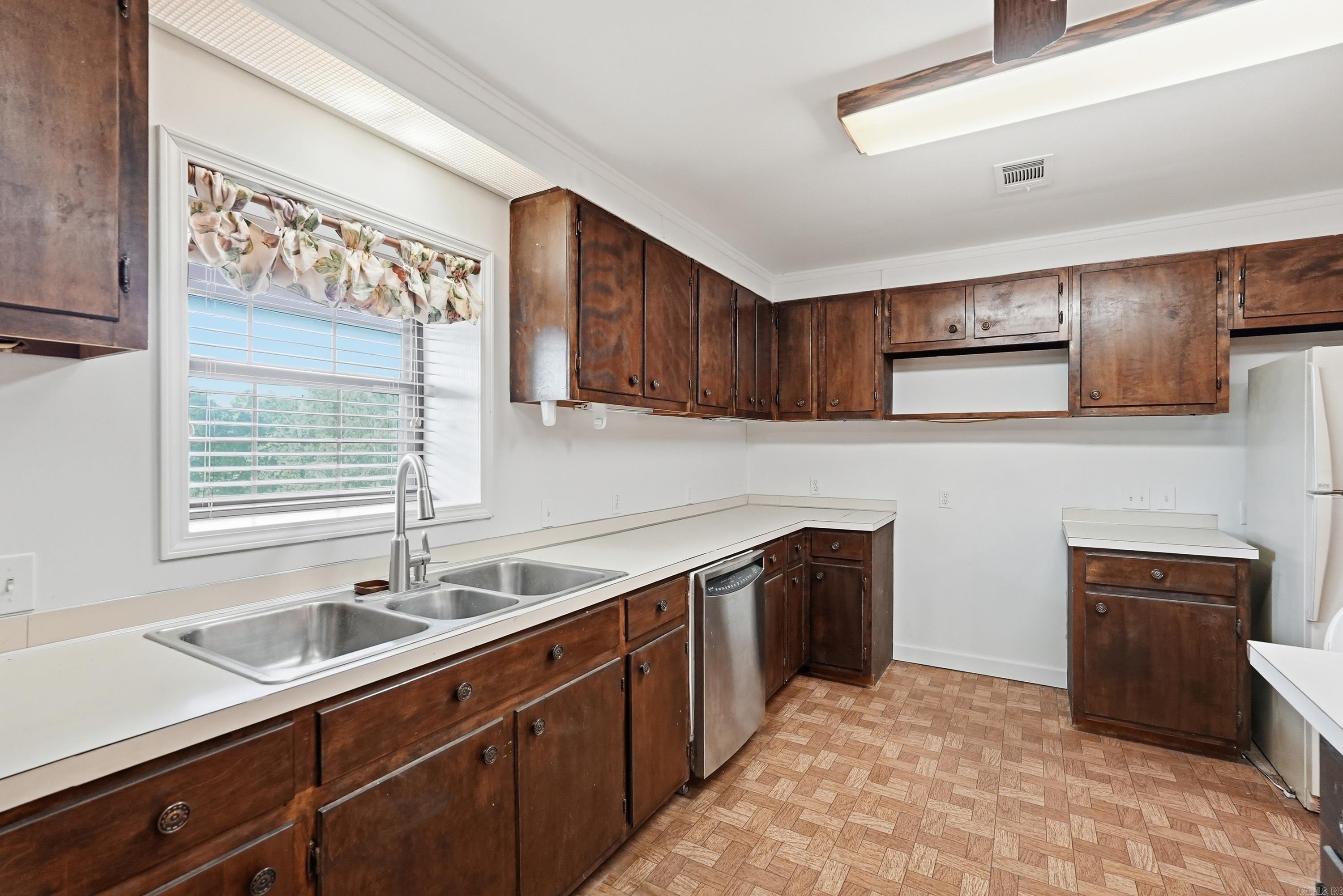 236 W Webco Farm Rd  Vilonia, AR