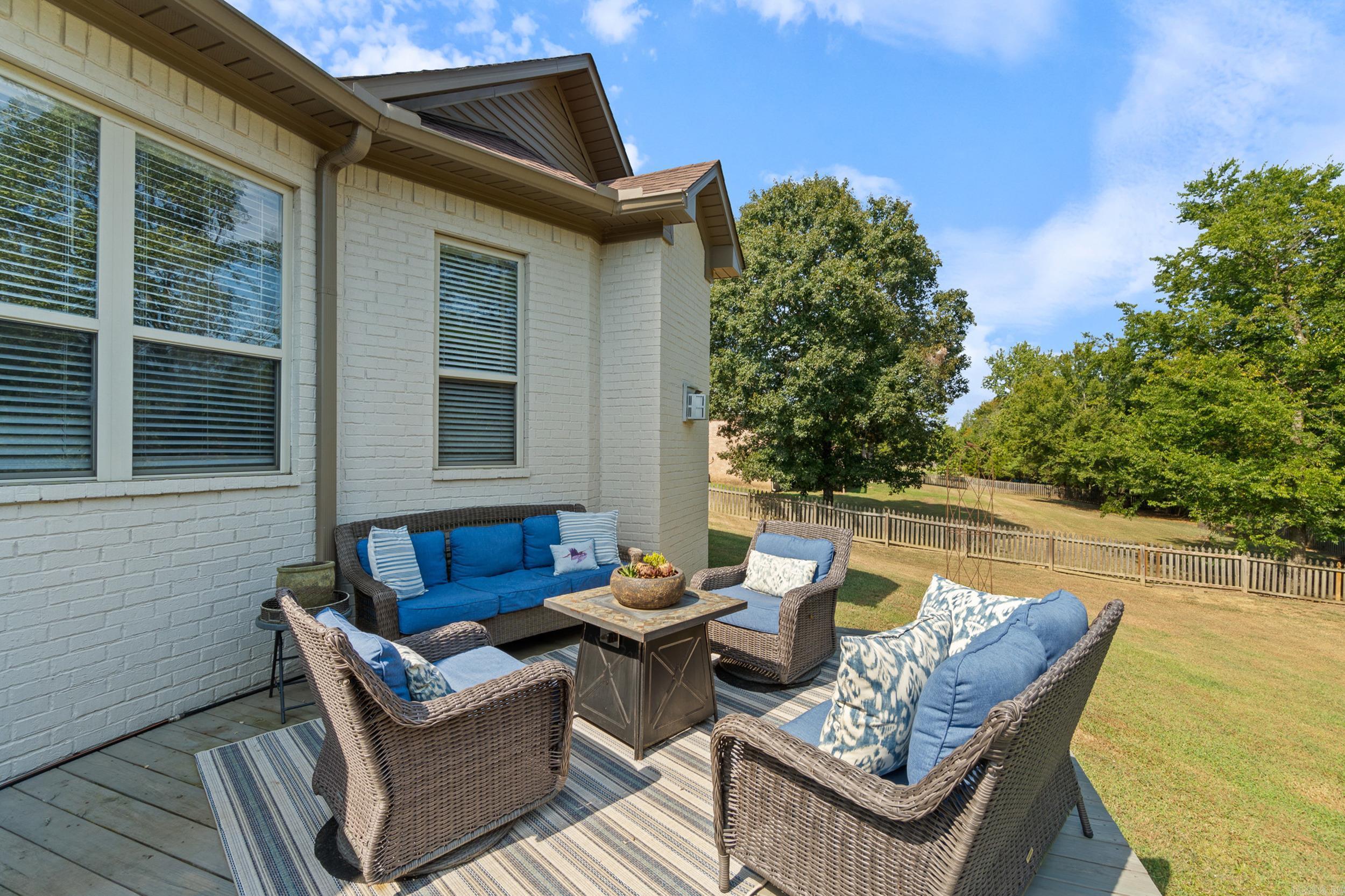 11 E Chateau Estates  Greenbrier, AR