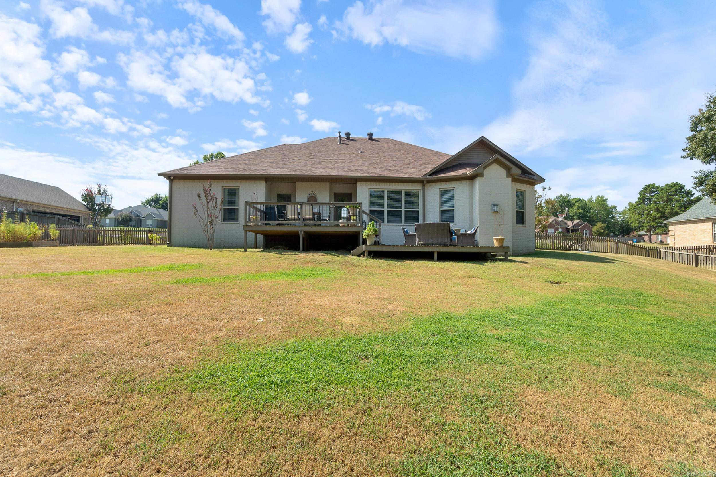 11 E Chateau Estates  Greenbrier, AR