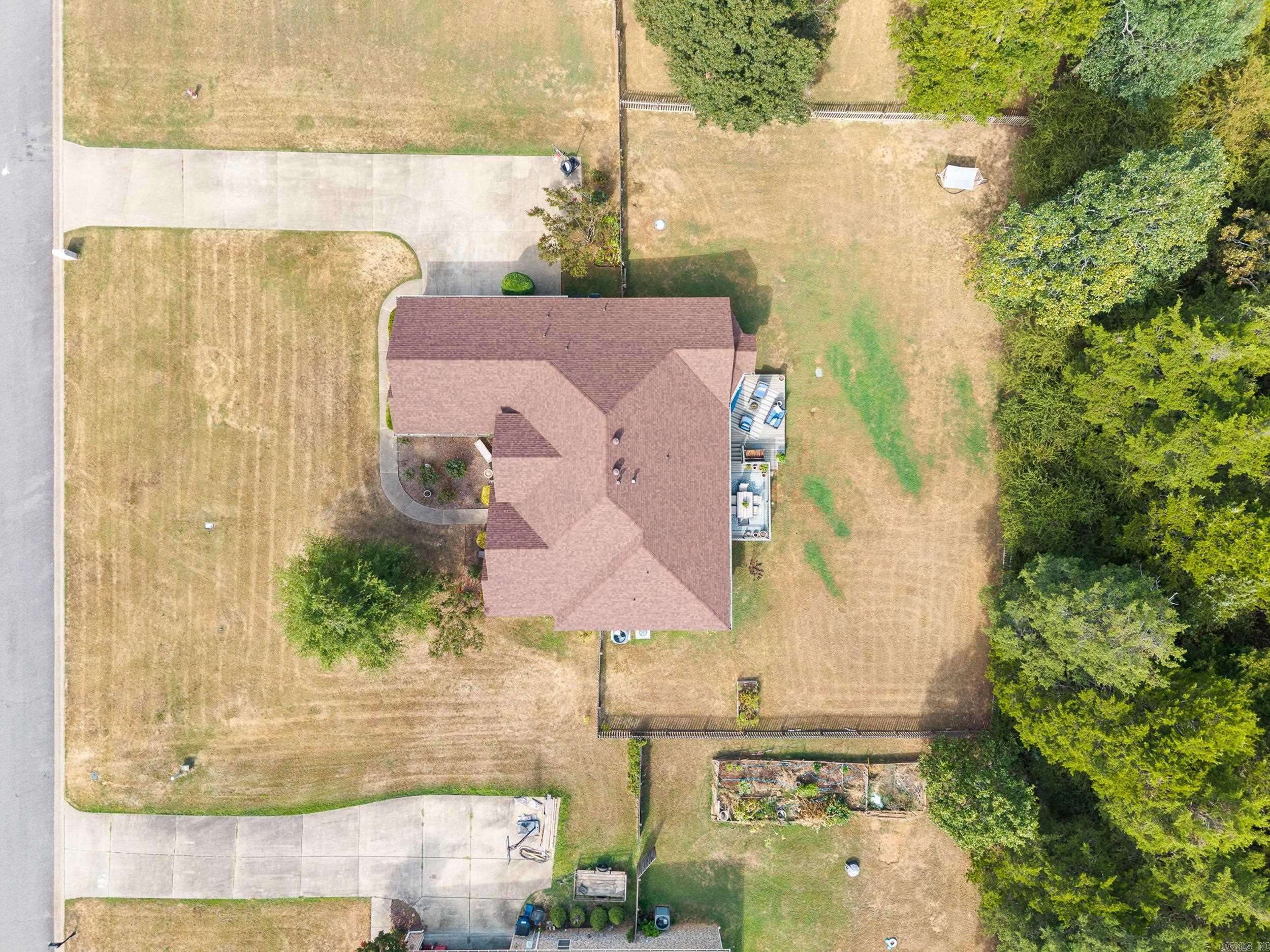 11 E Chateau Estates  Greenbrier, AR