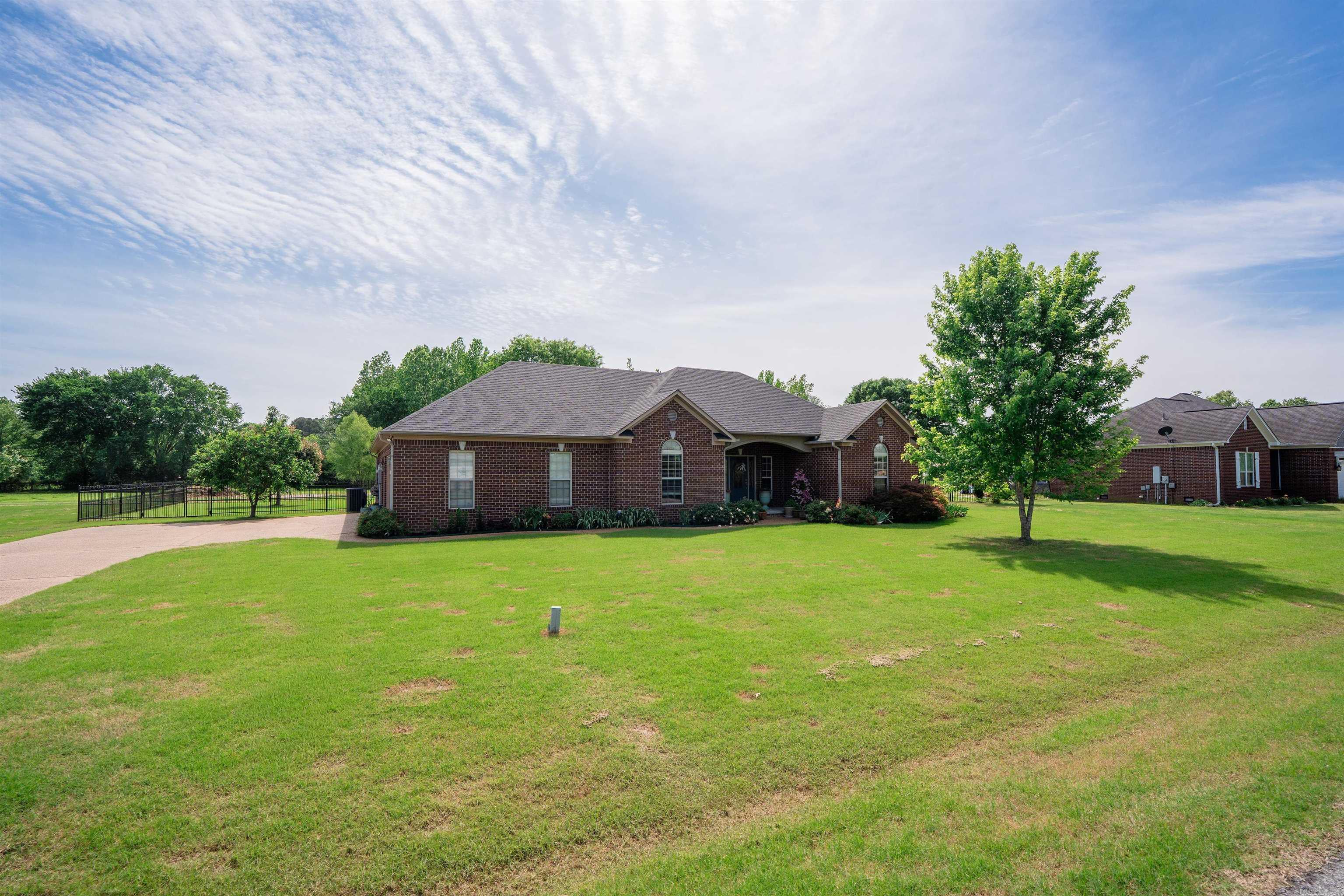 65 Lost Creek Dr.  Heber Springs, AR