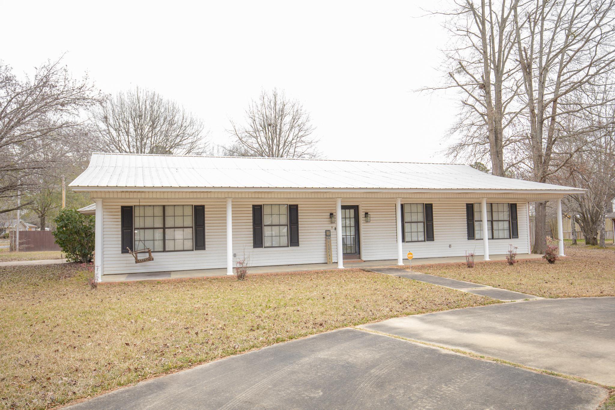 70 Moore  Rison, AR