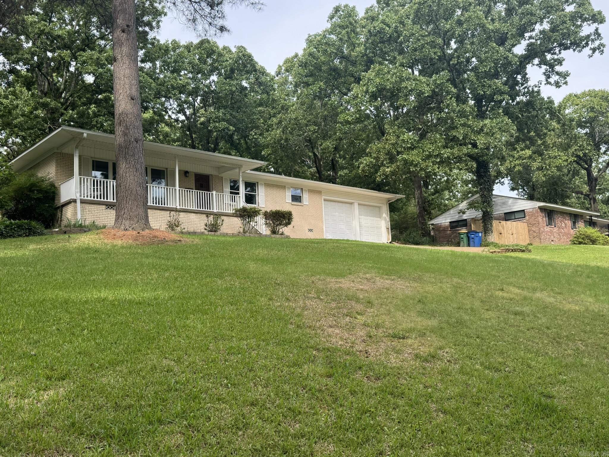 3731 Lakeshore  North Little Rock, AR
