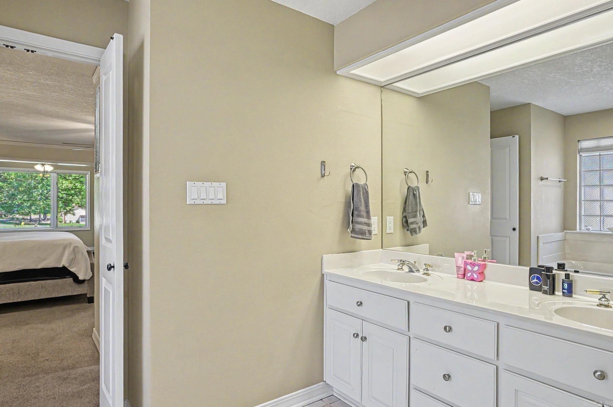 5 Telon  Hot Springs Village, AR
