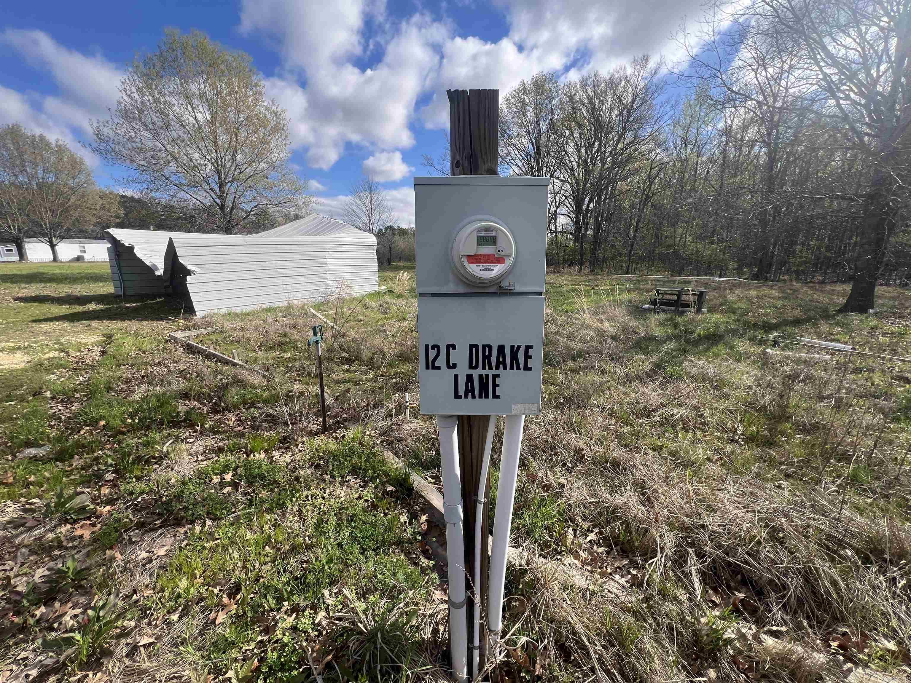 12 C Drake Lane  Stuttgart, AR