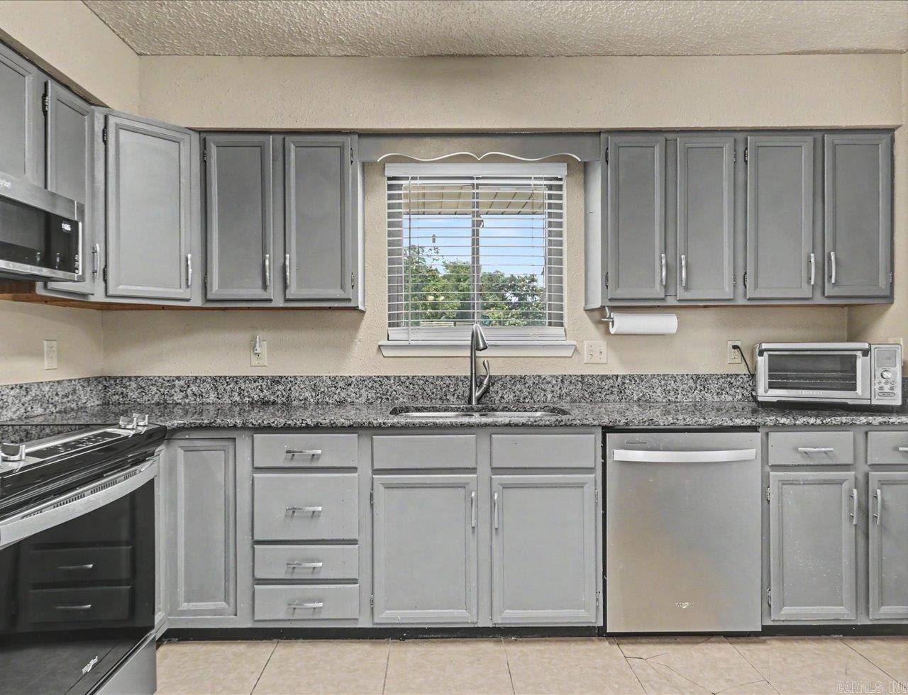 2301 Higdon Ferry  Hot Springs, AR