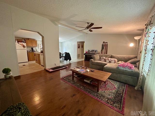 132 Ouachita 476  Camden, AR