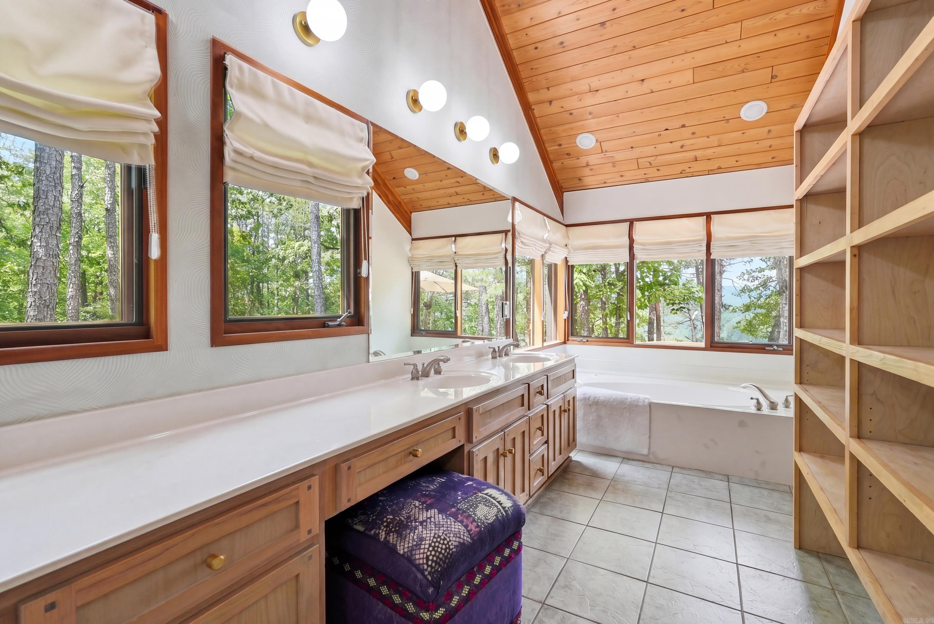 750 Valhalla  Edgemont, AR