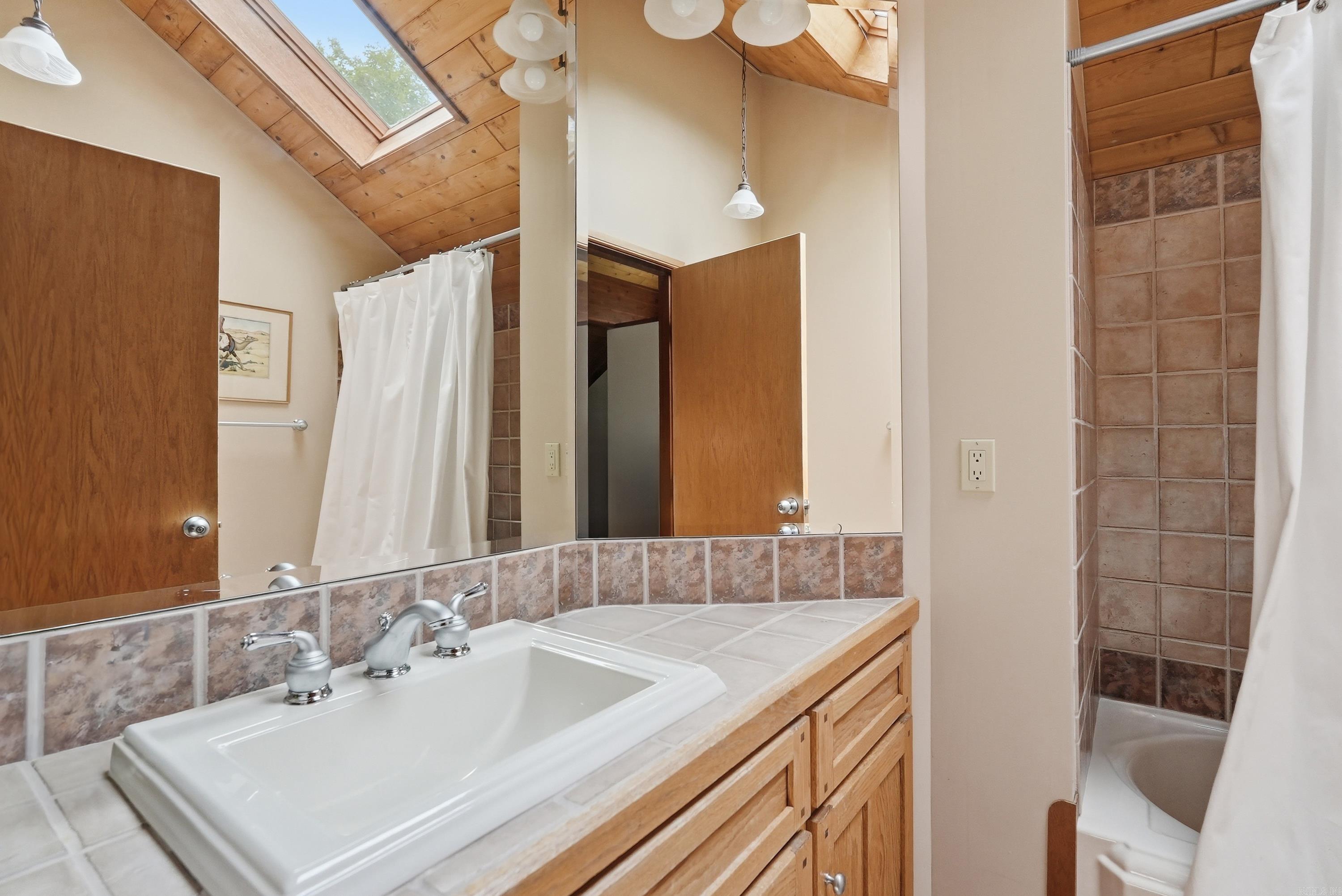 750 Valhalla  Edgemont, AR