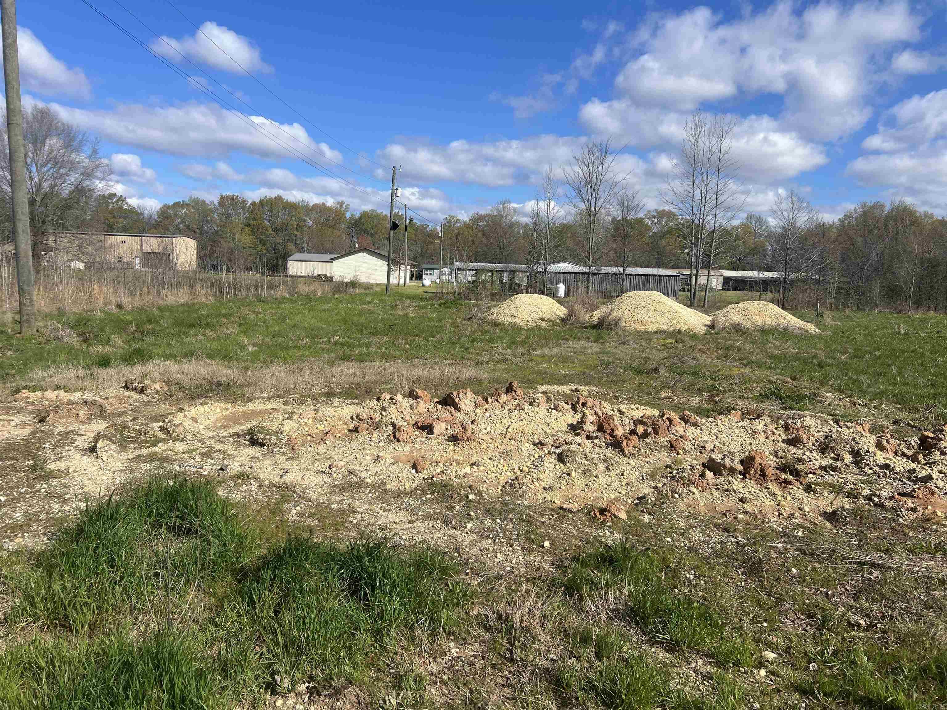 14 Drake Lane  Stuttgart, AR