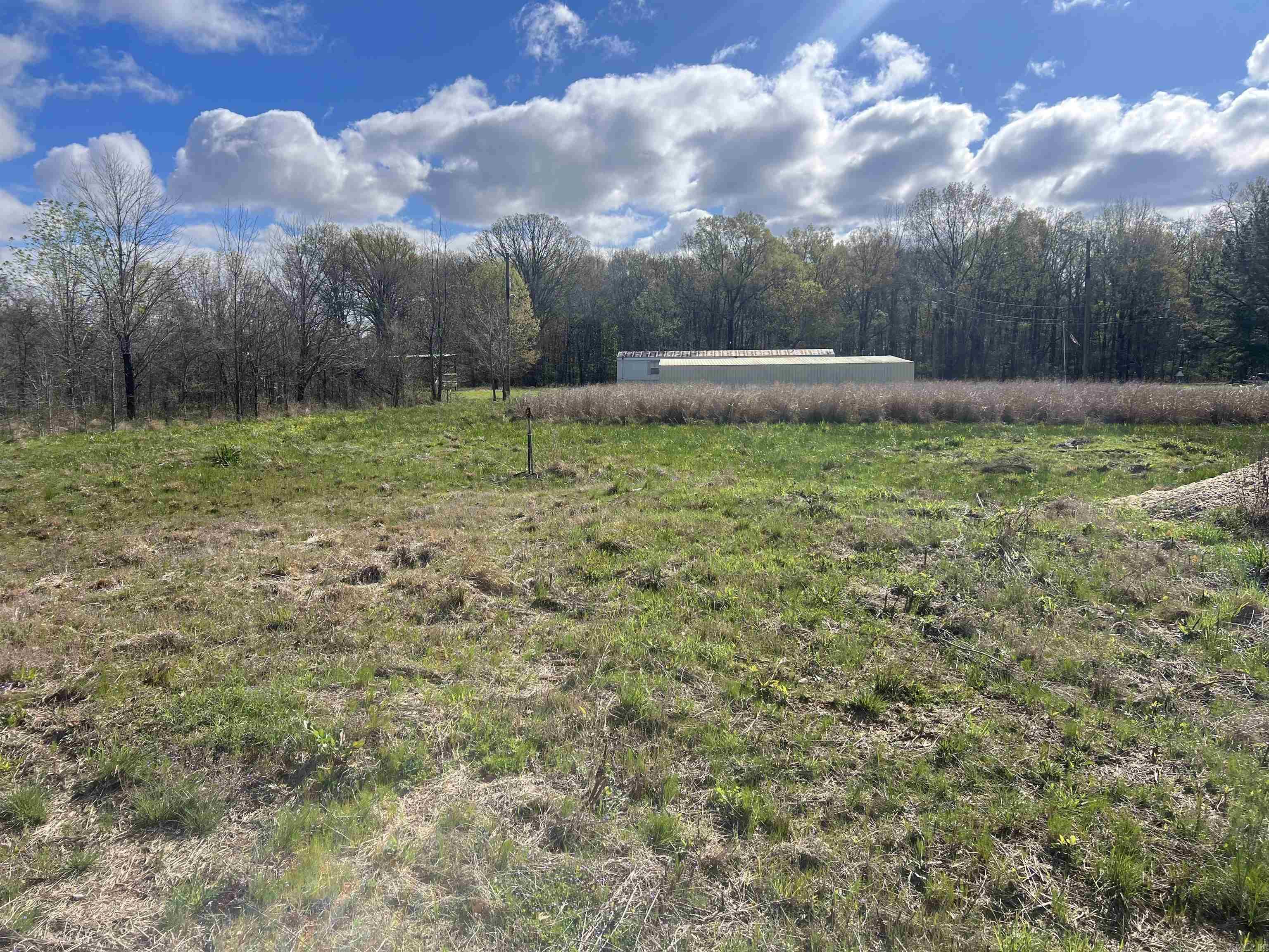 14 Drake Lane  Stuttgart, AR