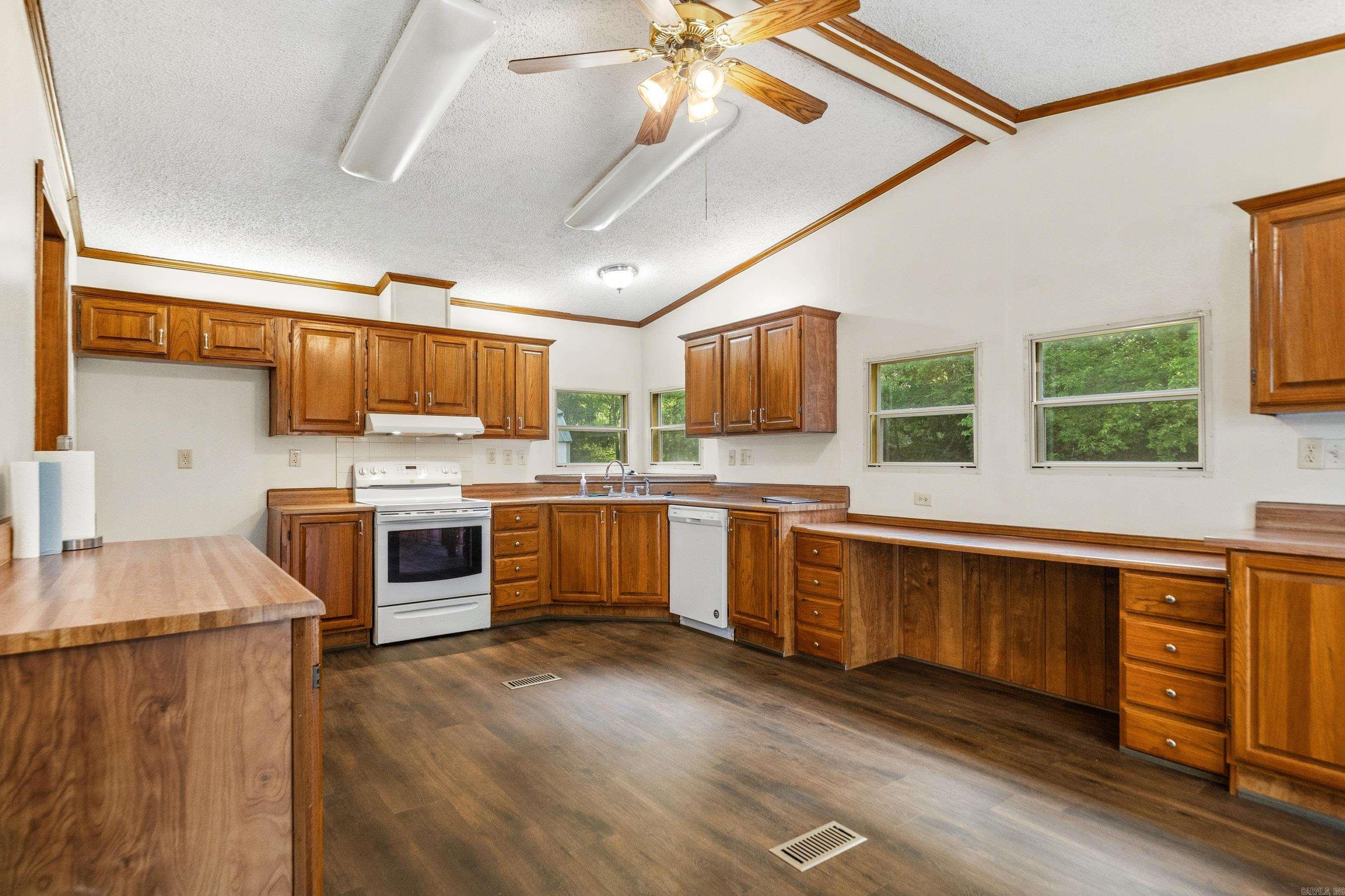 300 Bethel Street Hot Springs, AR 71901