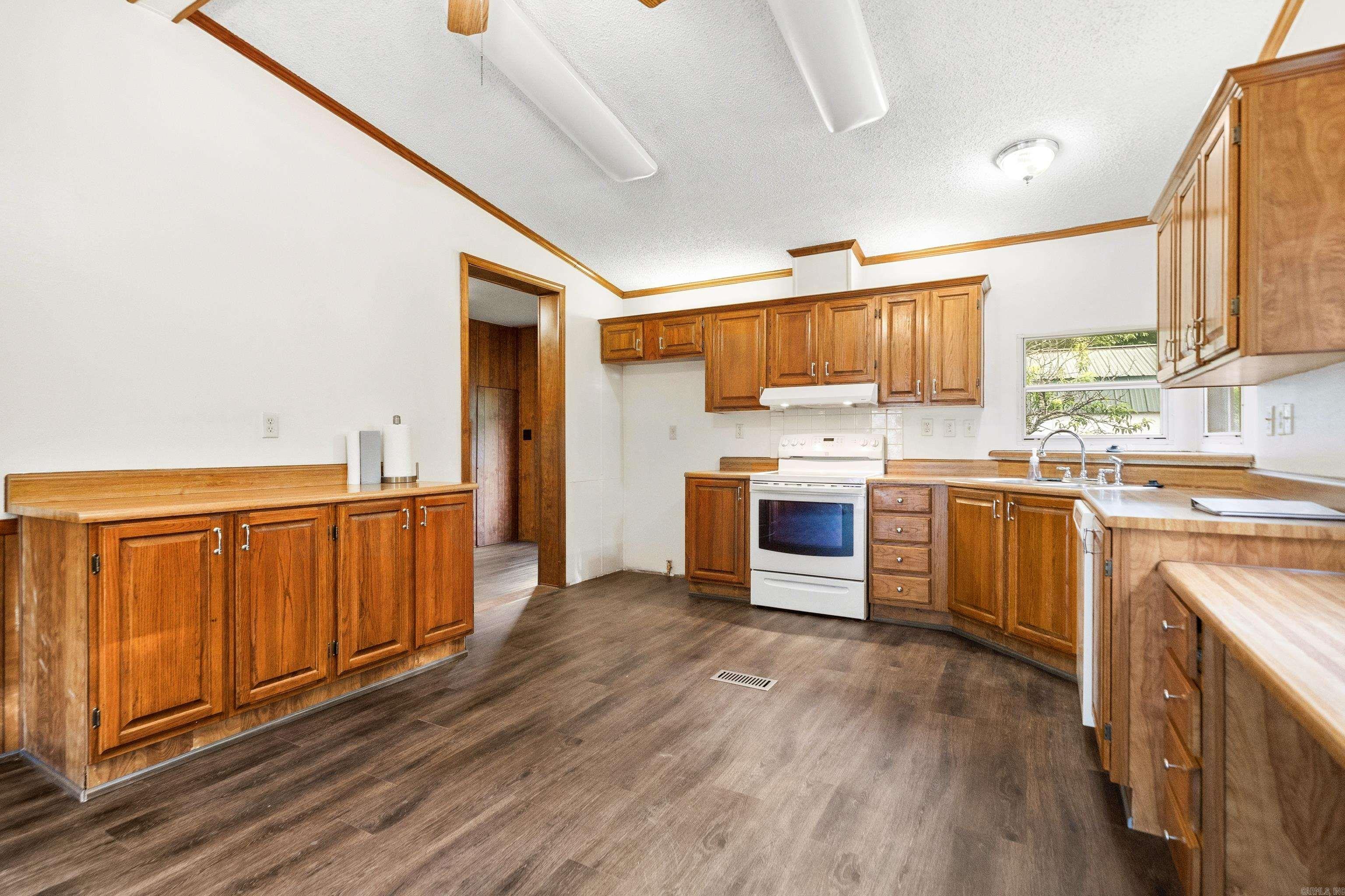 300 Bethel Street Hot Springs, AR 71901