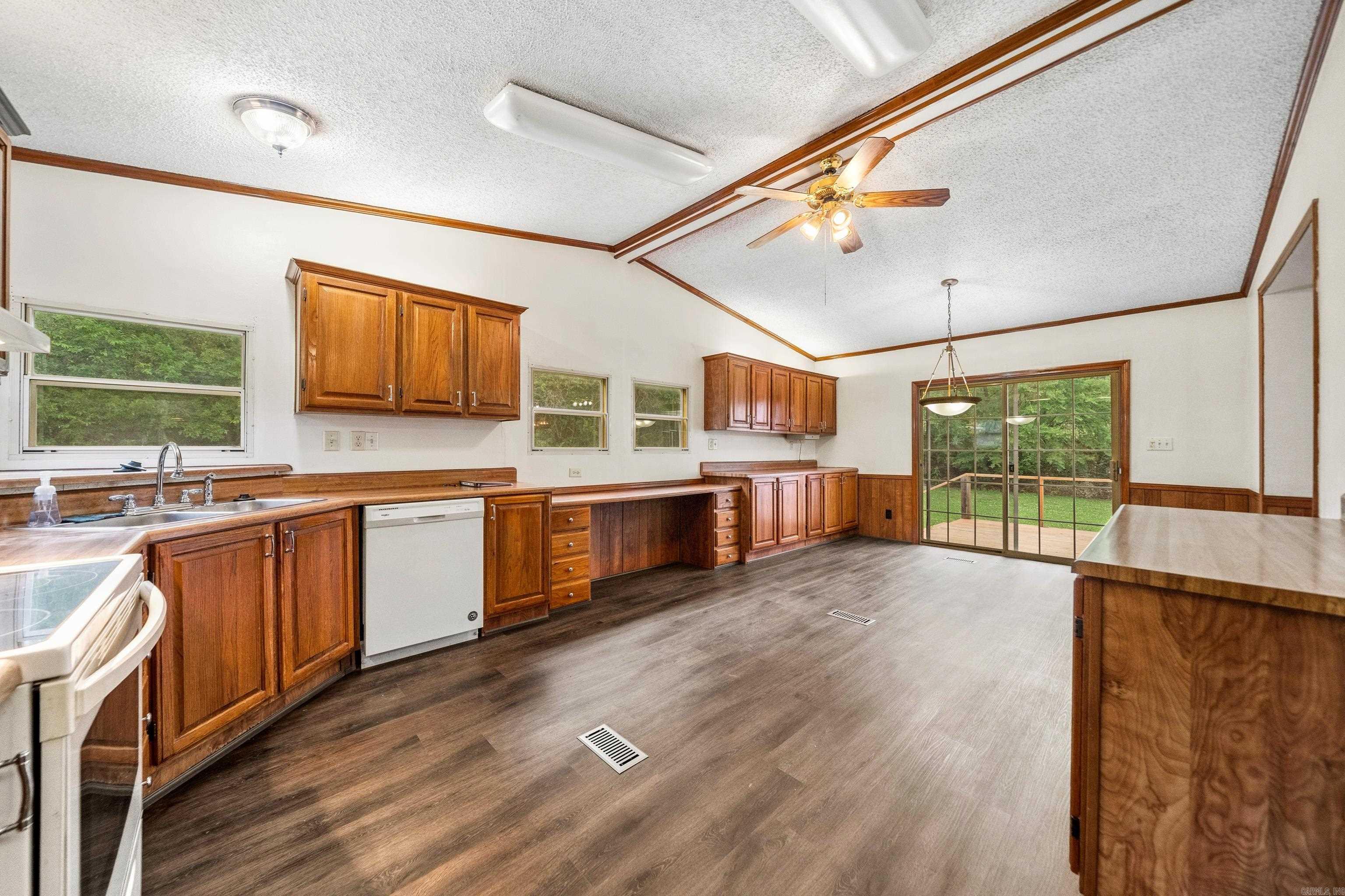 300 Bethel Street Hot Springs, AR 71901