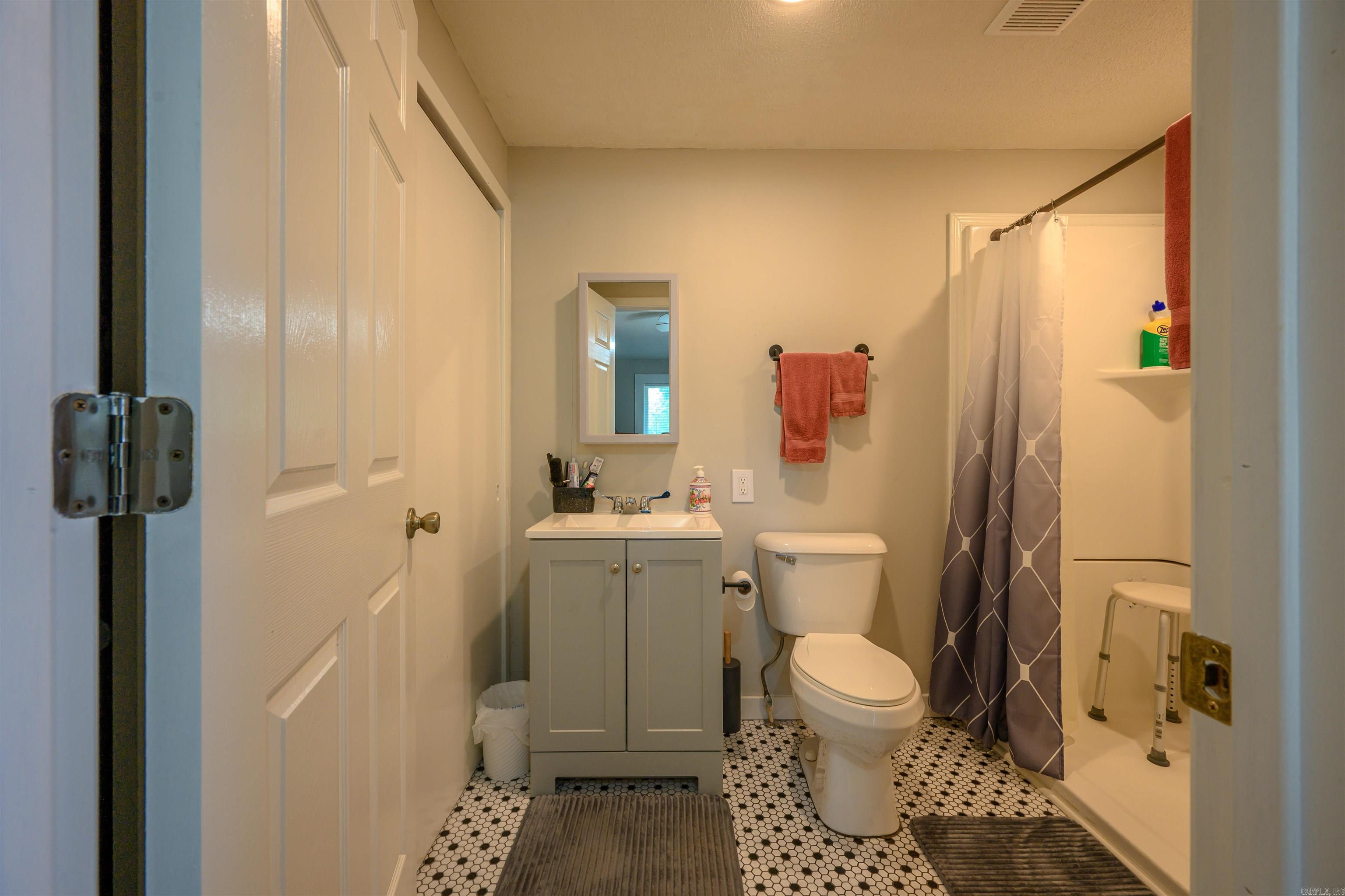 856 Broad  Batesville, AR