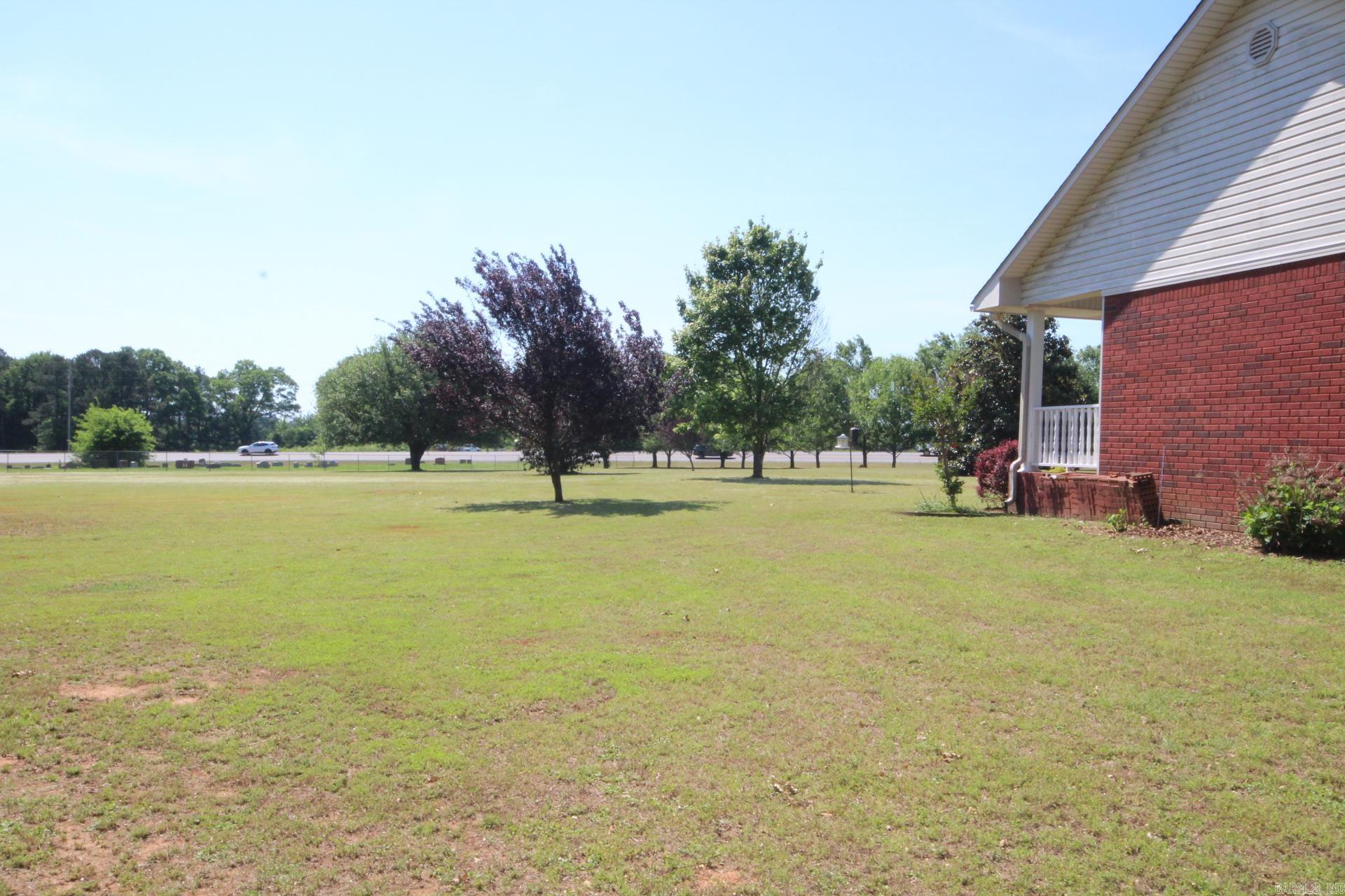 3 Elberta Ave.  Nashville, AR