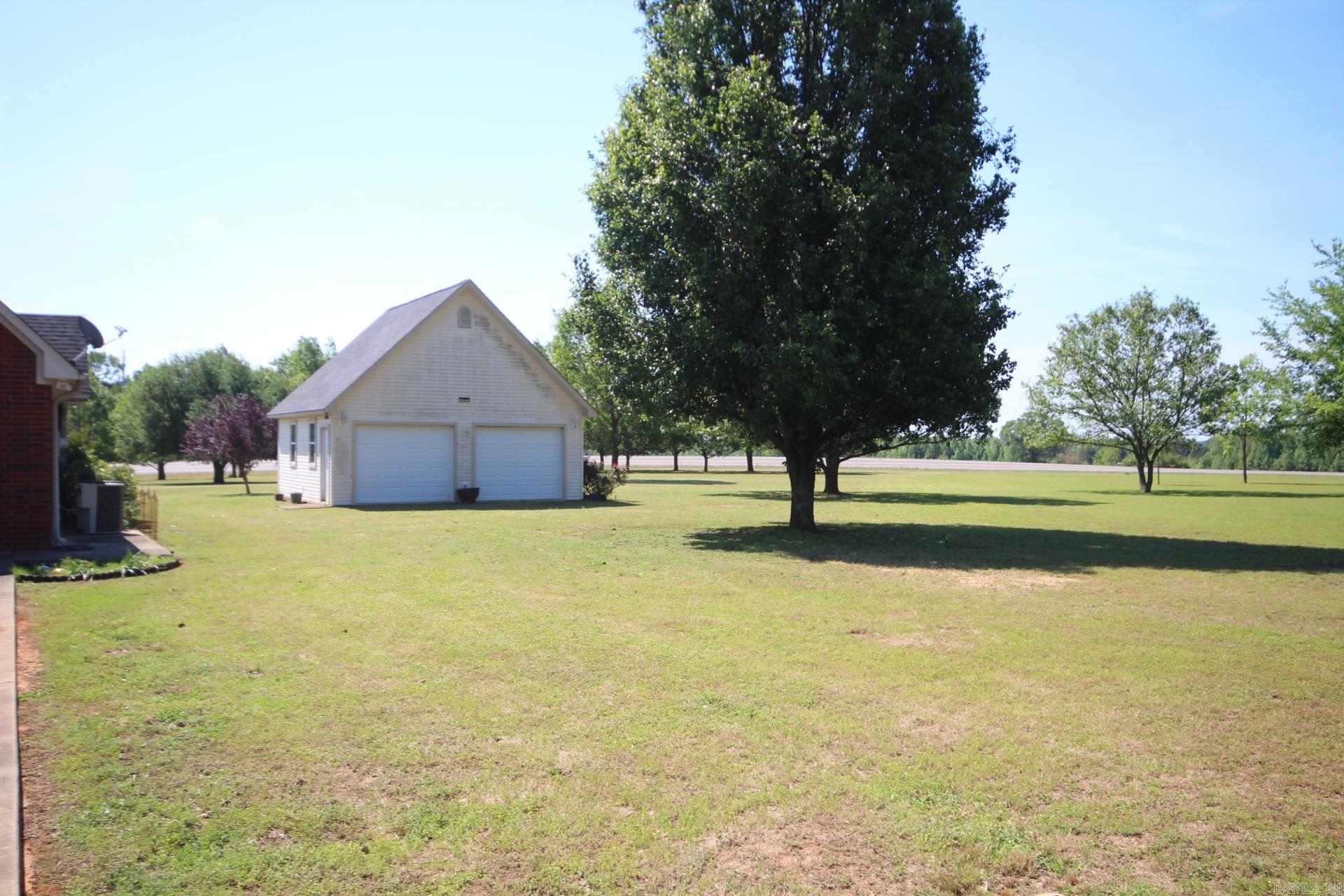 3 Elberta Ave.  Nashville, AR
