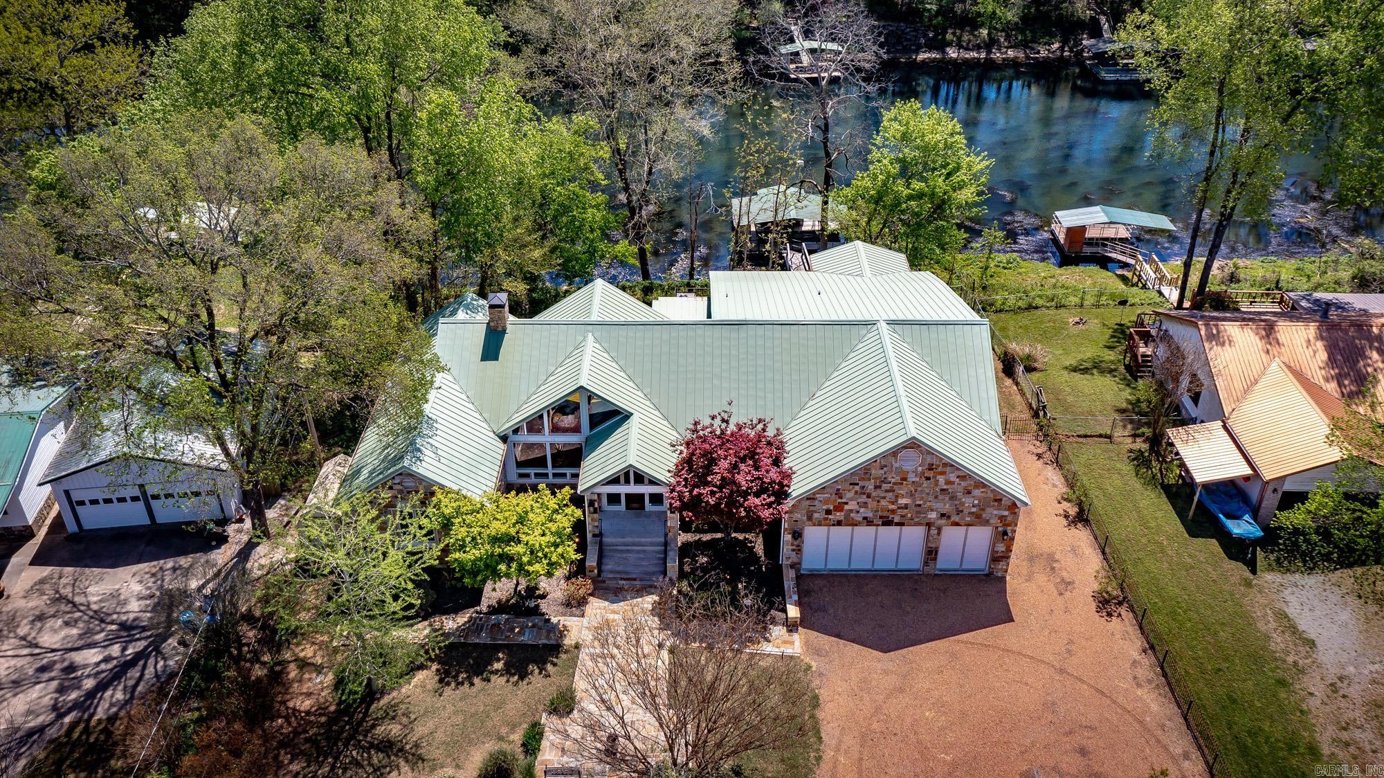 3139 Riverbend  Heber Springs, AR