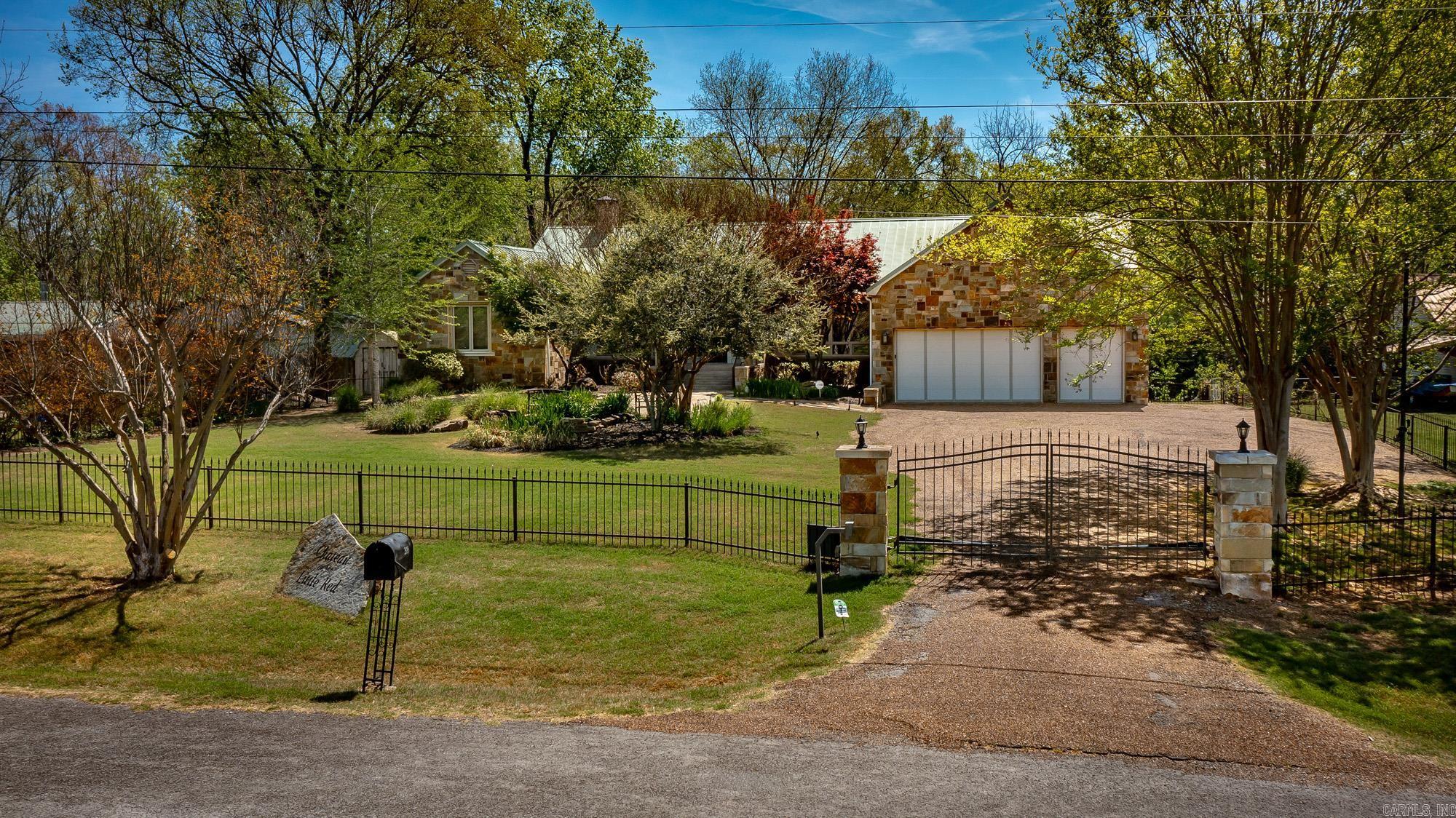 3139 Riverbend  Heber Springs, AR