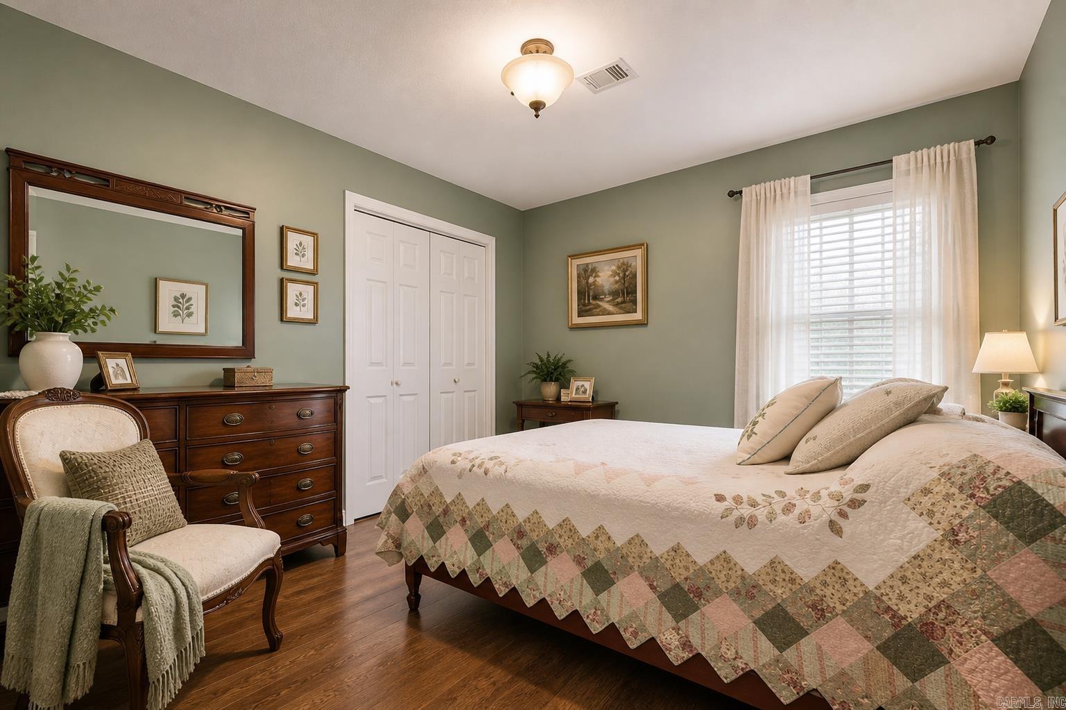 105 Elfen Glen St  Van Buren, AR