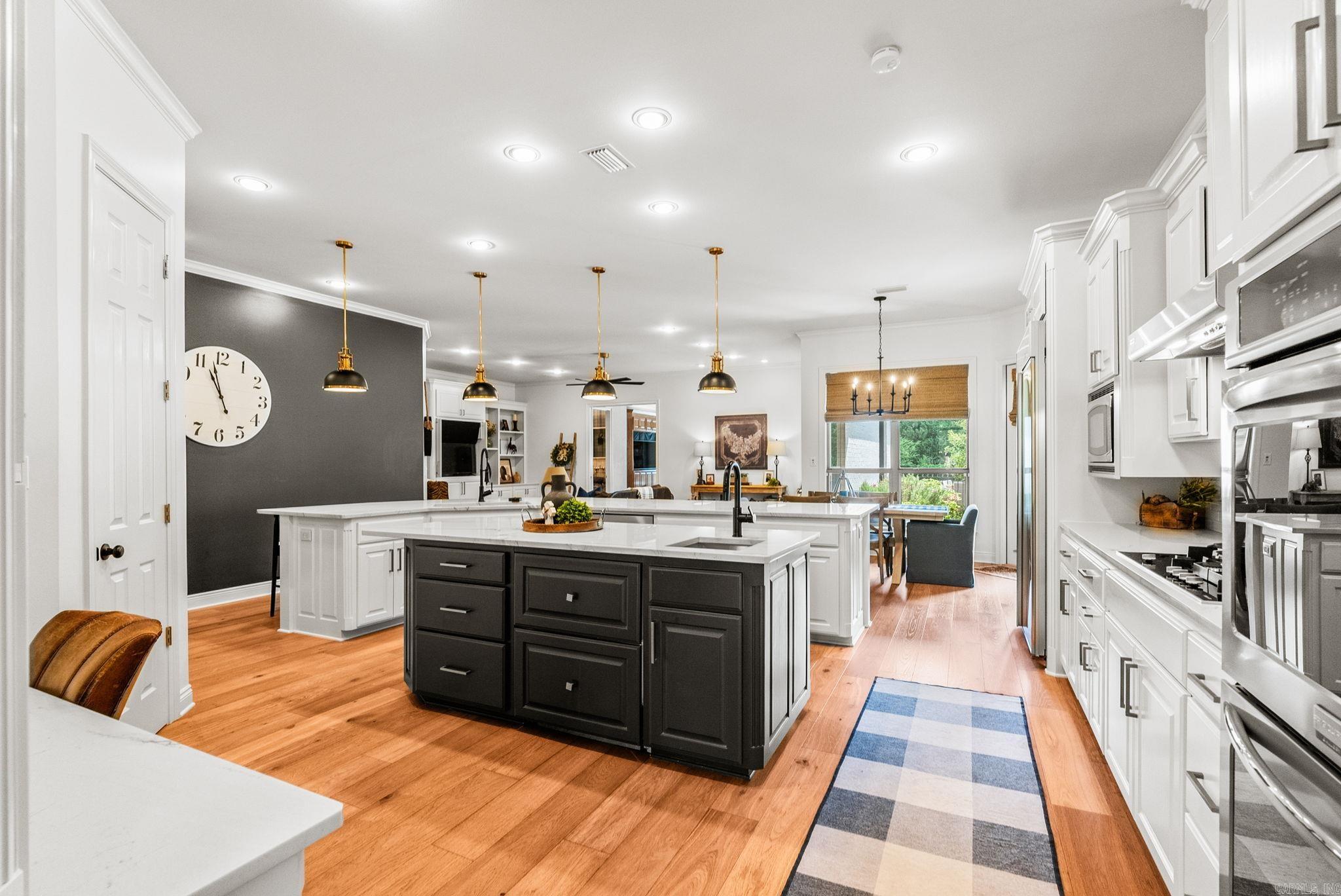 3290 Marlsgate  Conway, AR