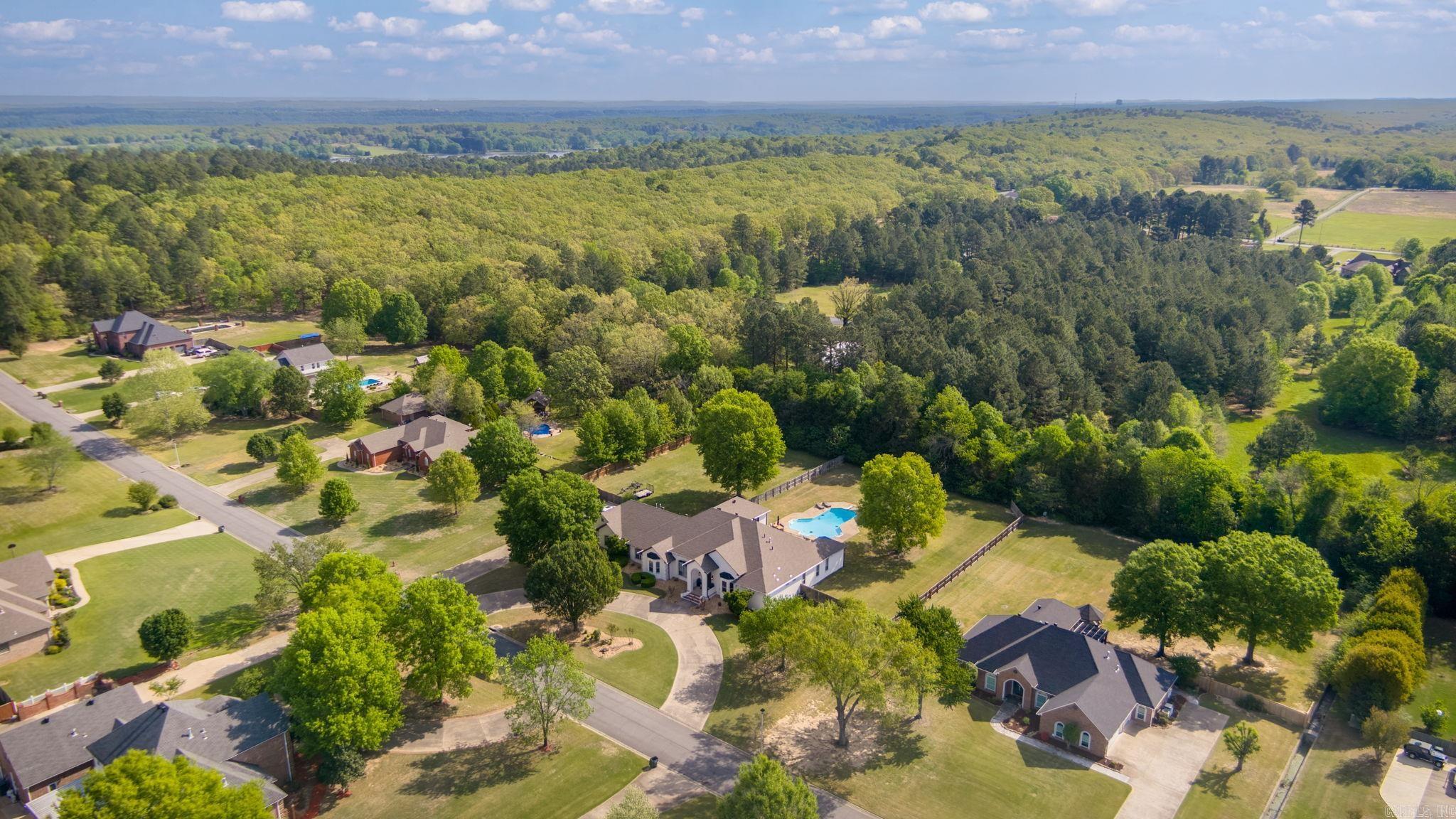 3290 Marlsgate  Conway, AR