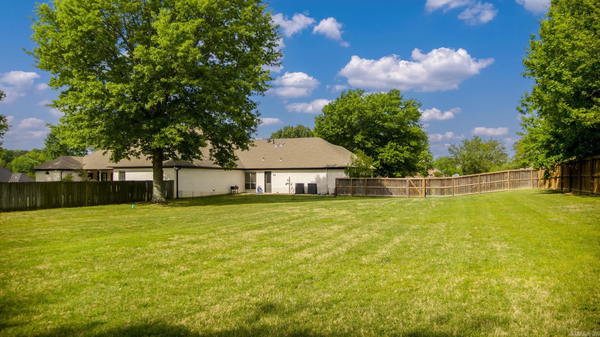 3290 Marlsgate  Conway, AR