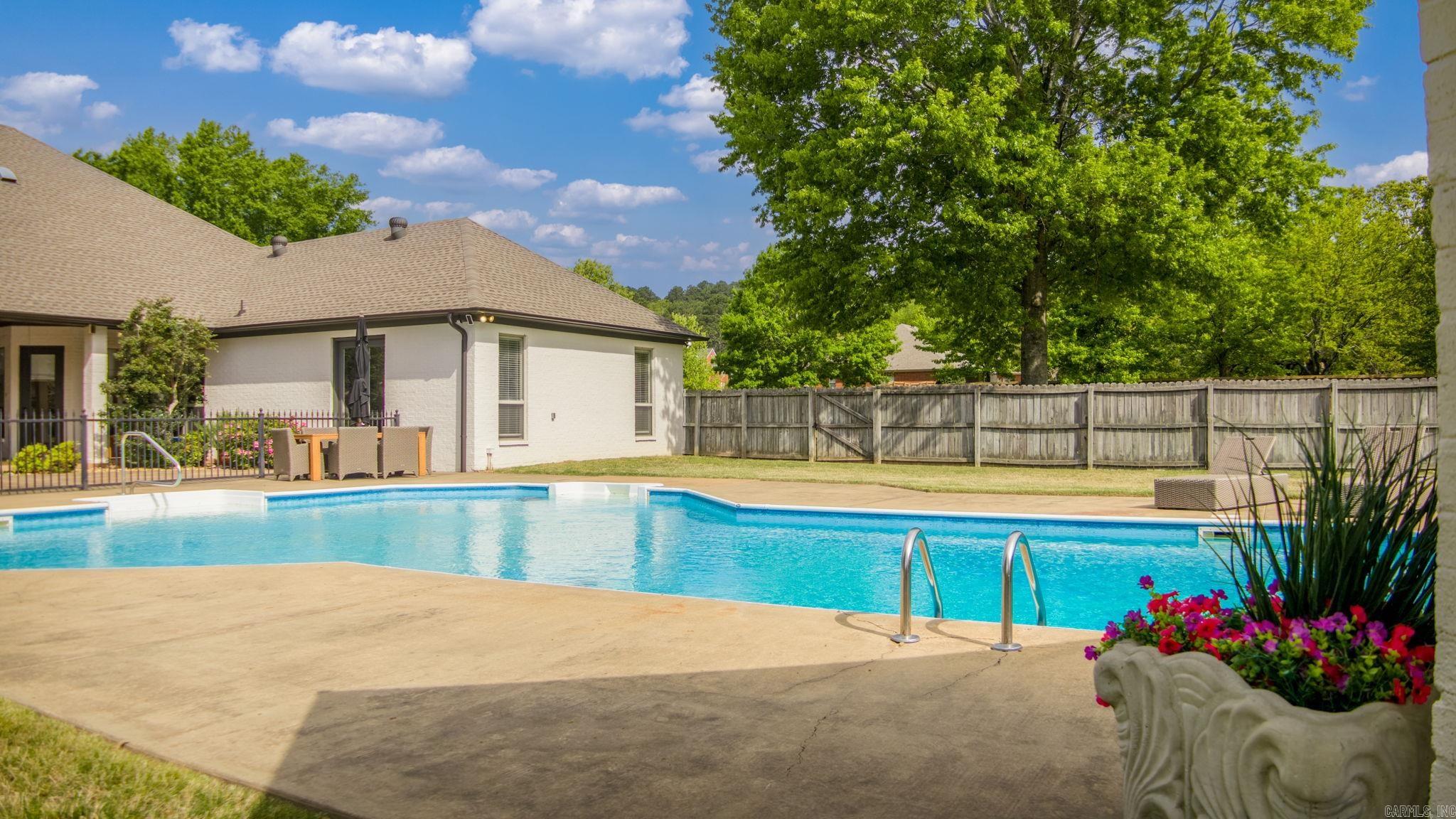 3290 Marlsgate  Conway, AR