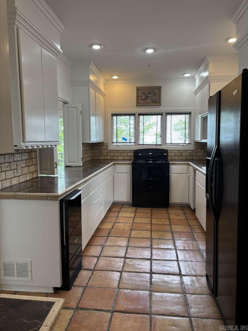 1097 Winrock  Morrilton, AR