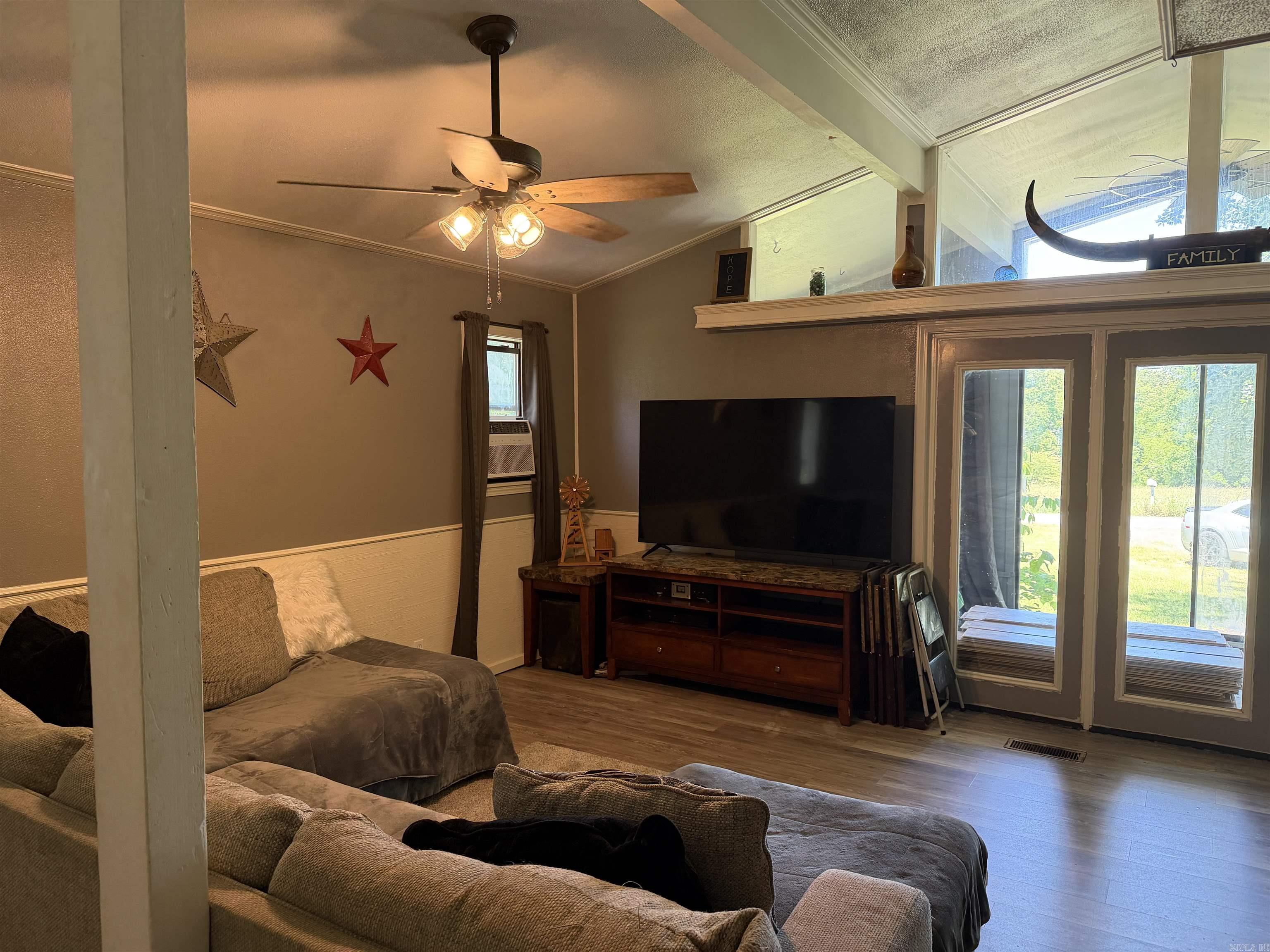 99 Johnston  Greers Ferry, AR