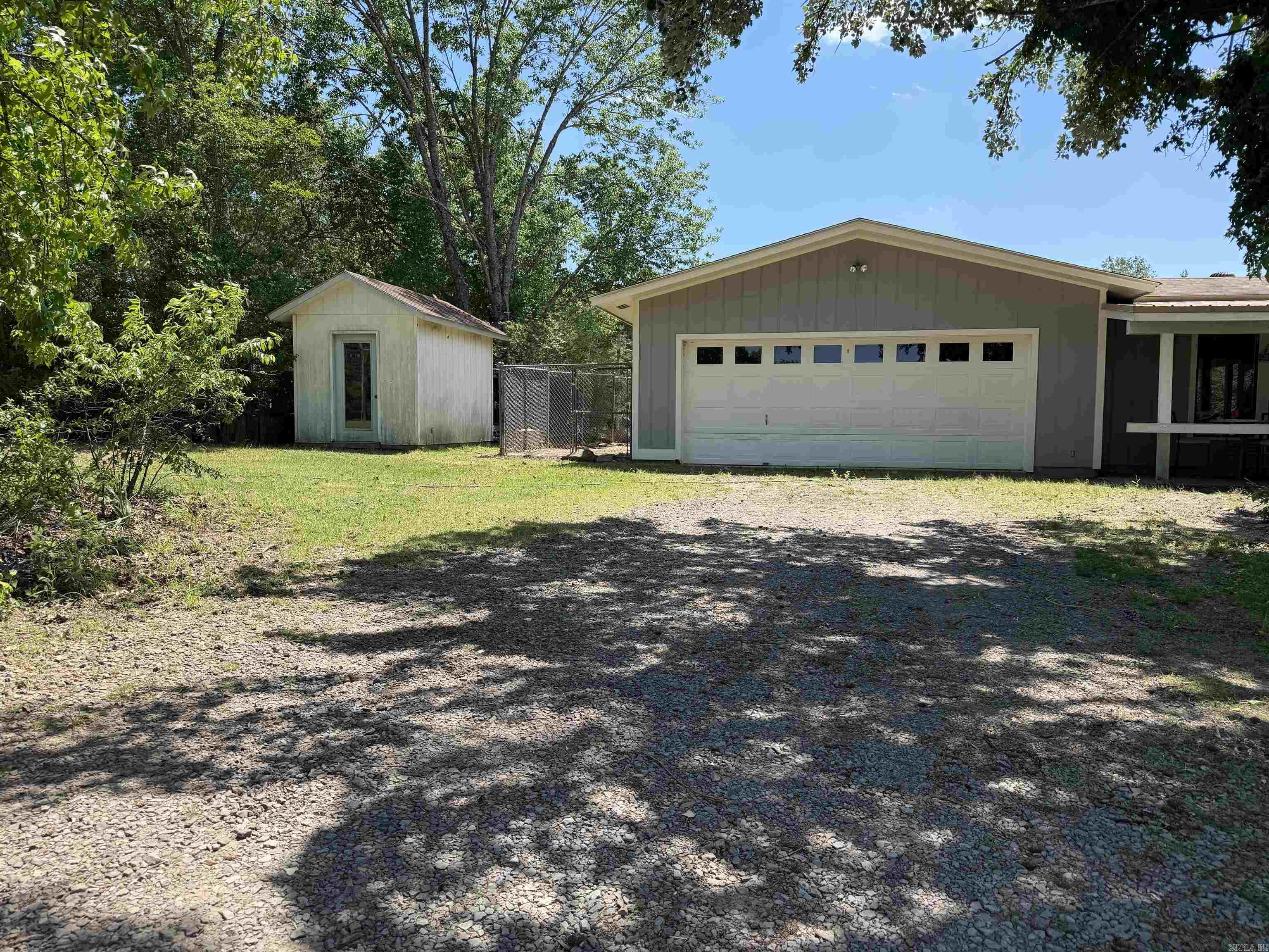 99 Johnston  Greers Ferry, AR