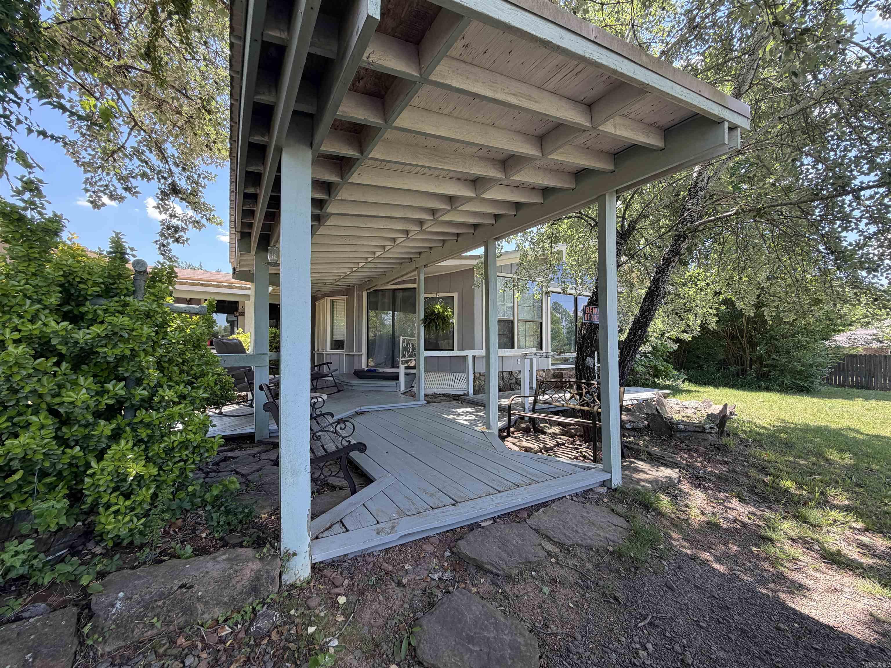 99 Johnston  Greers Ferry, AR