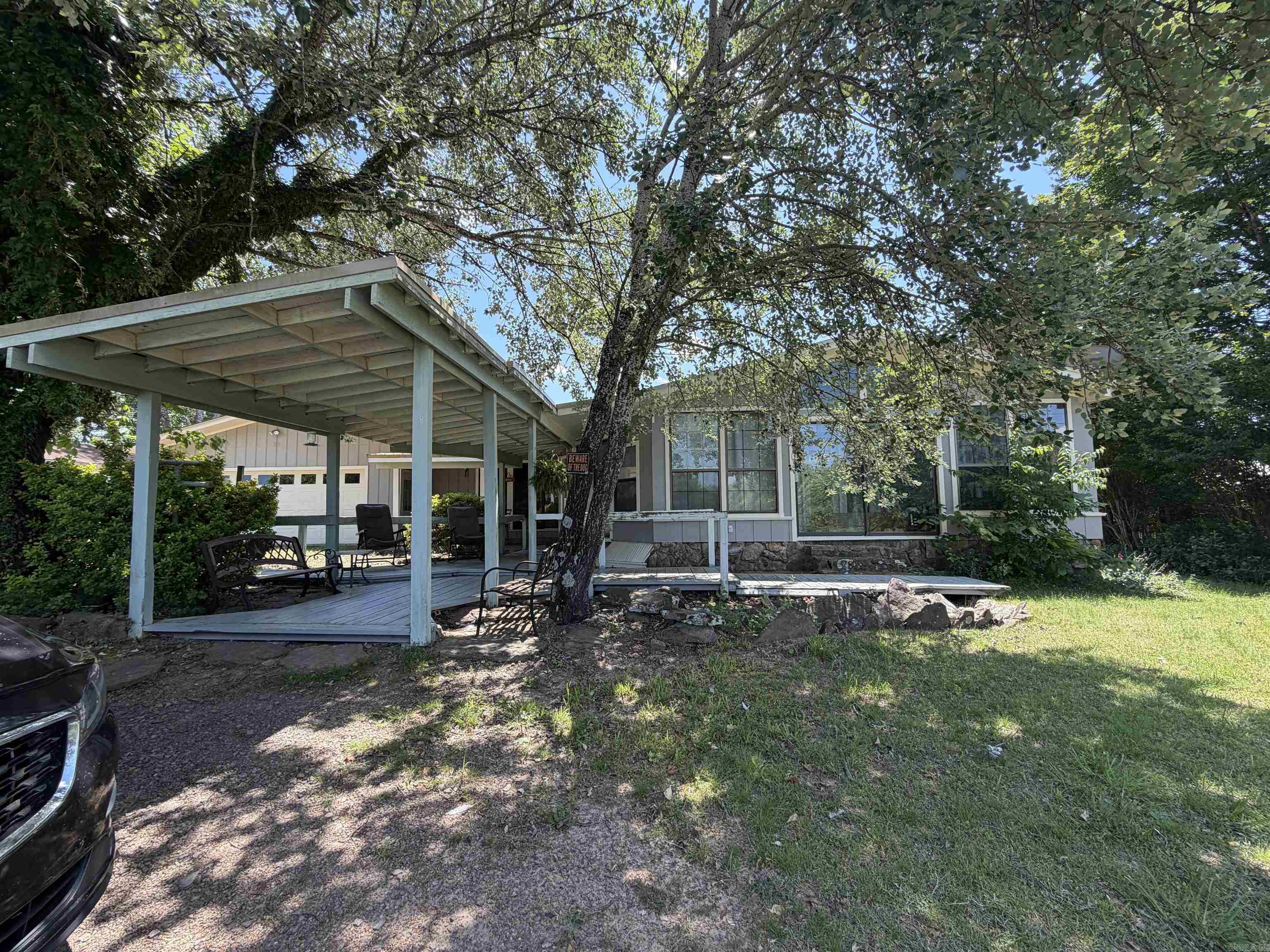 99 Johnston  Greers Ferry, AR