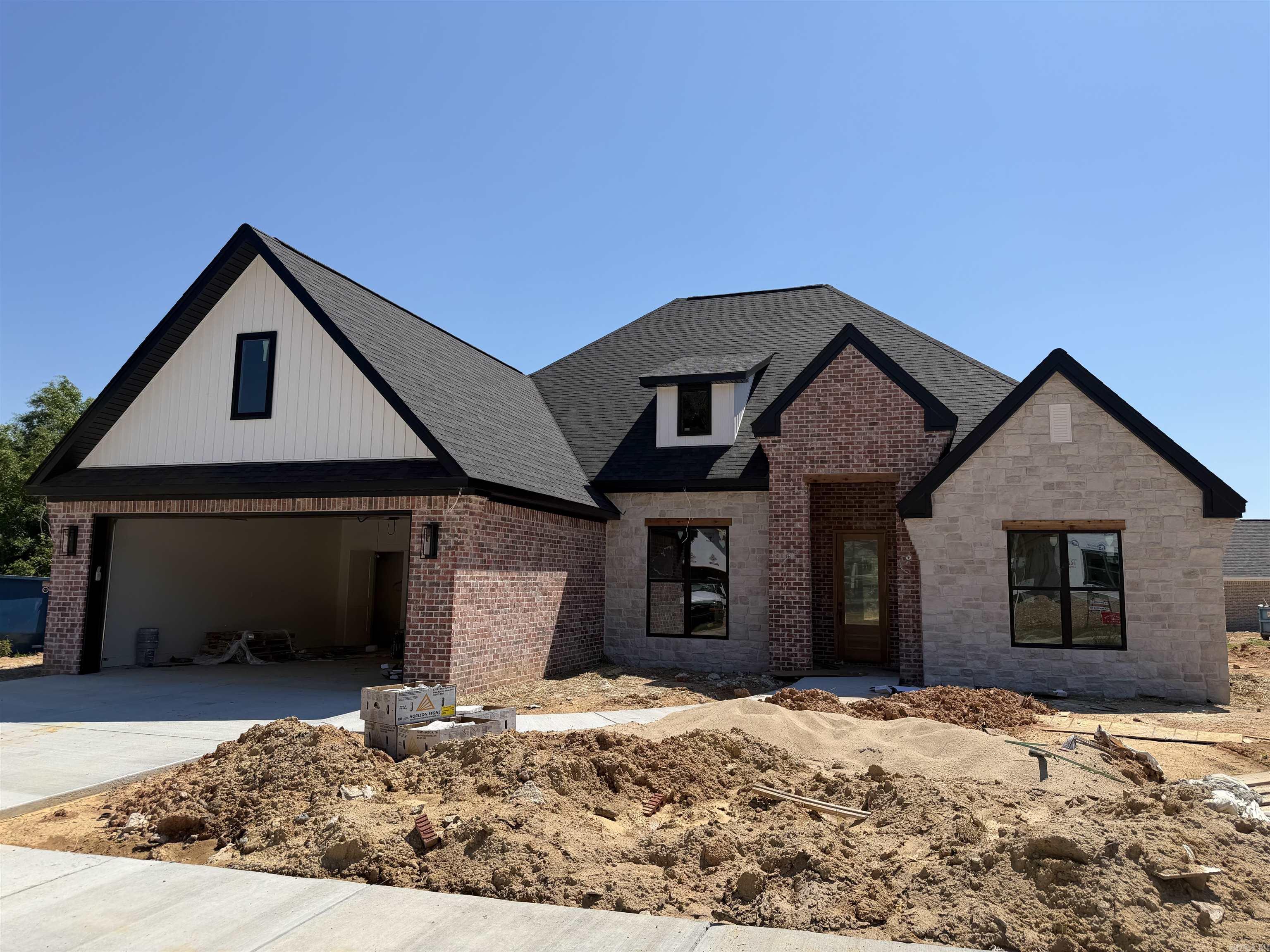7072 Cold Creek  Bryant, AR