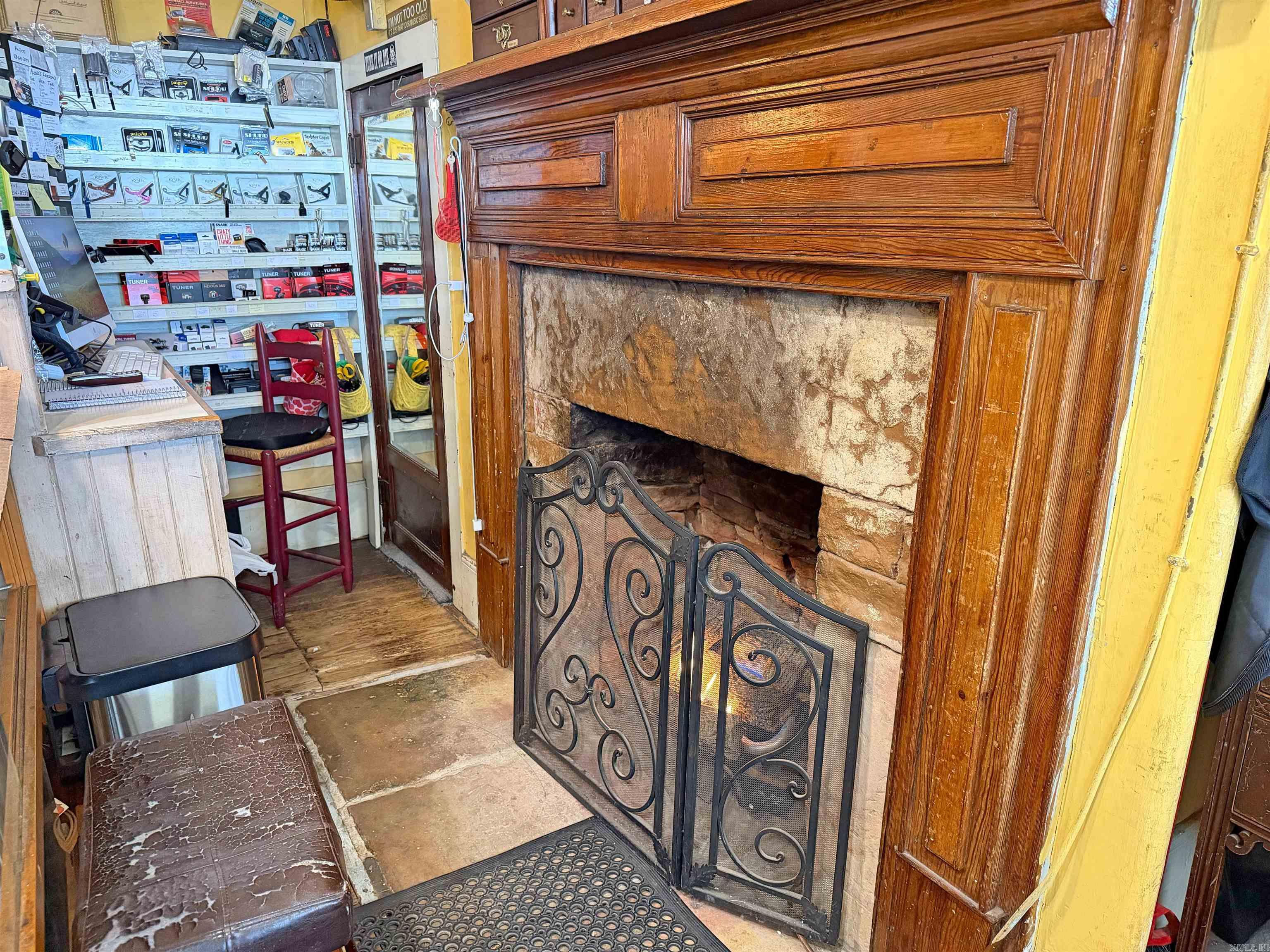 123 W. Washington St.  Mountain View, AR