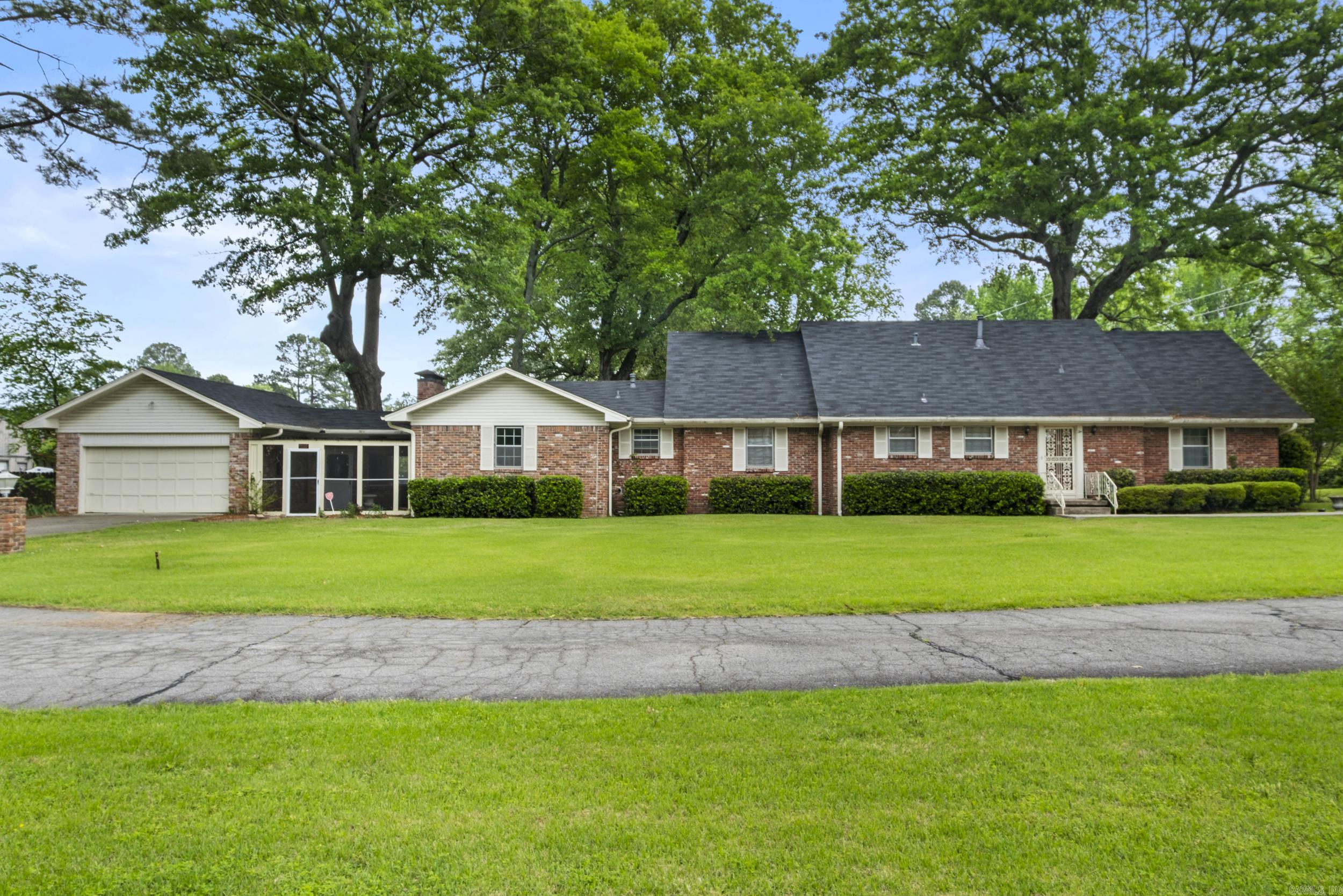 2 Williams  Jacksonville, AR