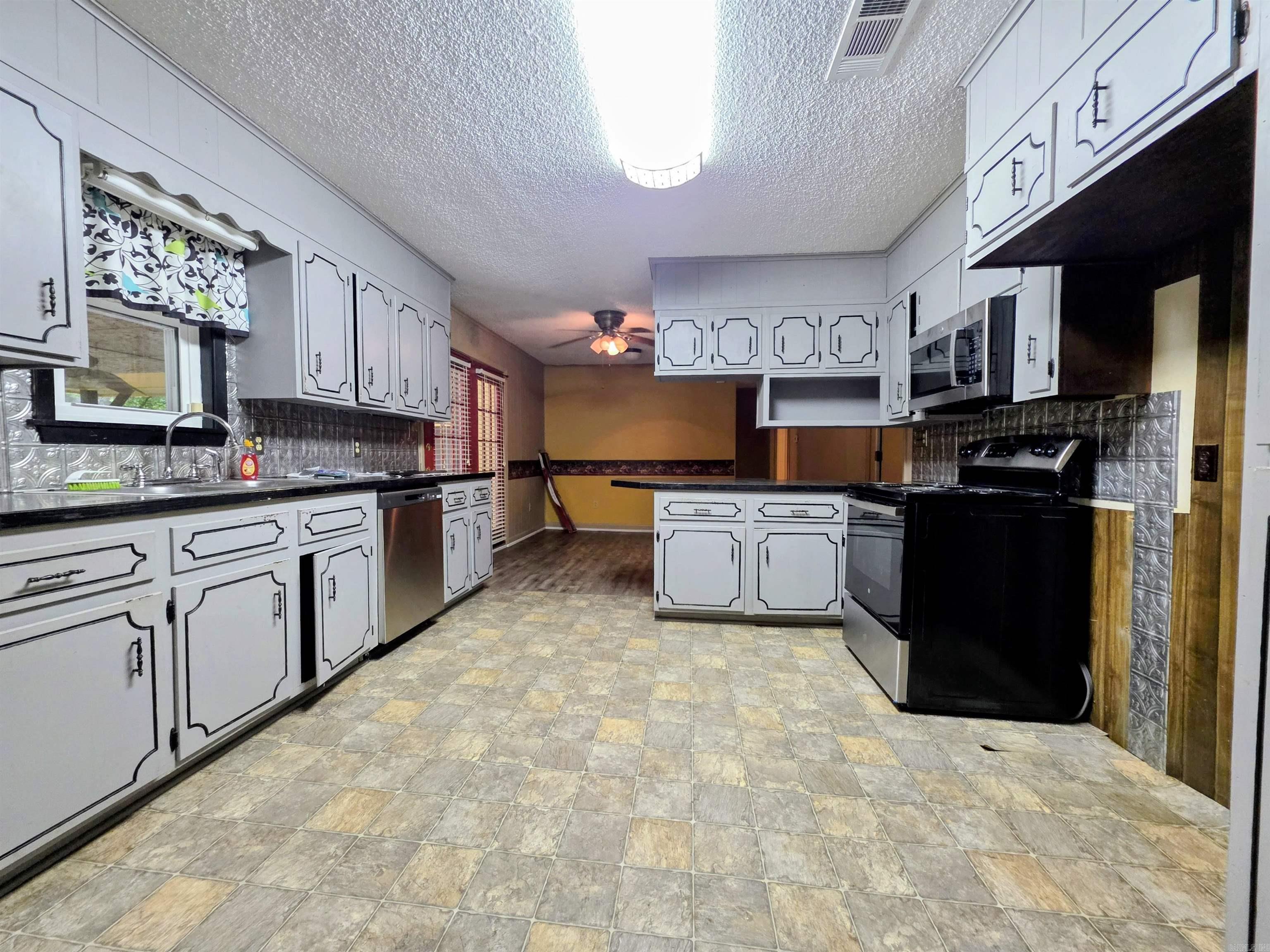 3850 Highway 63  Rison, AR