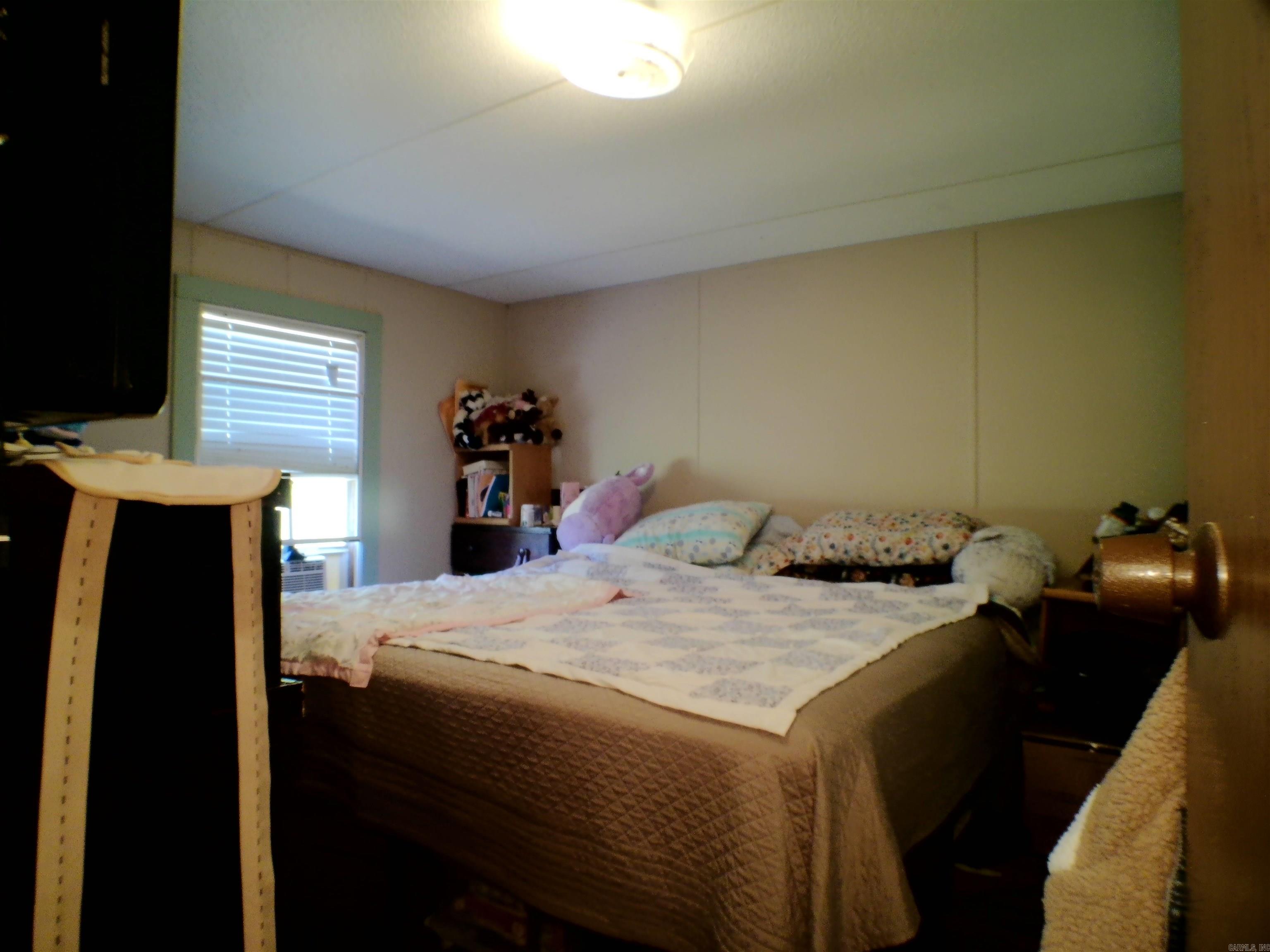 1417 Skyline Dr Amity, AR 71921