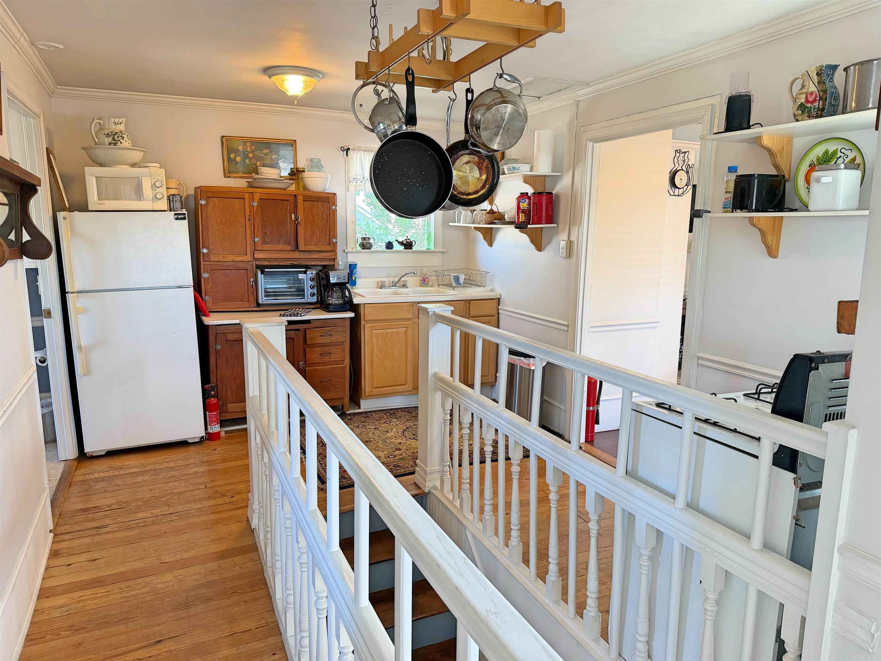 123 W. Washington St.  Mountain View, AR