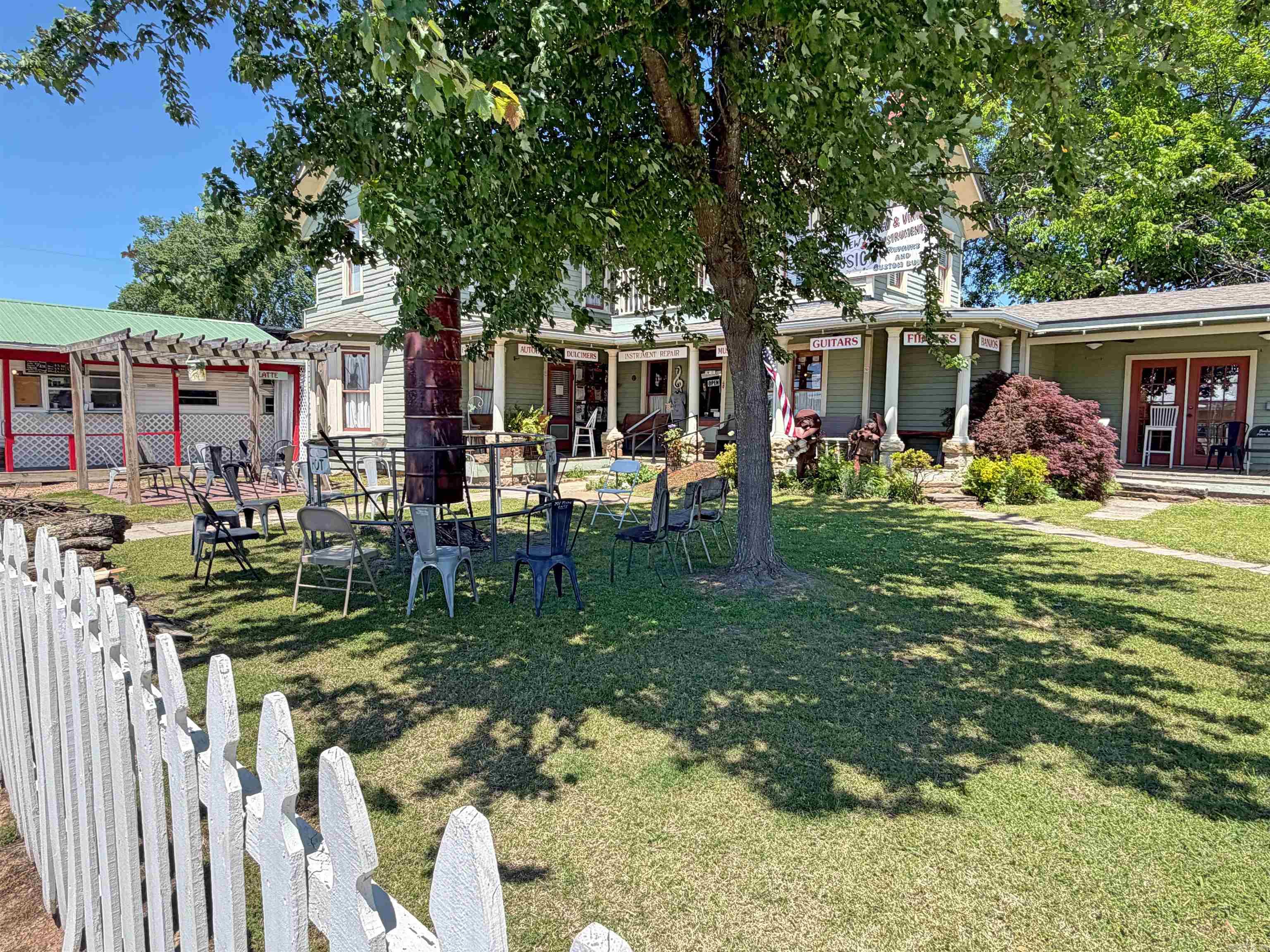 123 W. Washington St.  Mountain View, AR