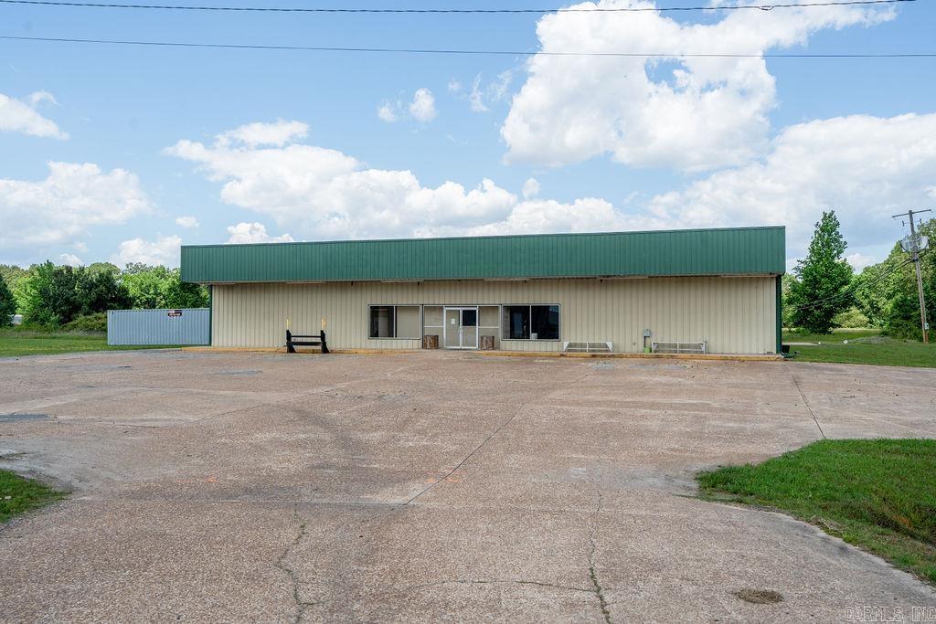 2005 W Hwy 38  Des Arc, AR