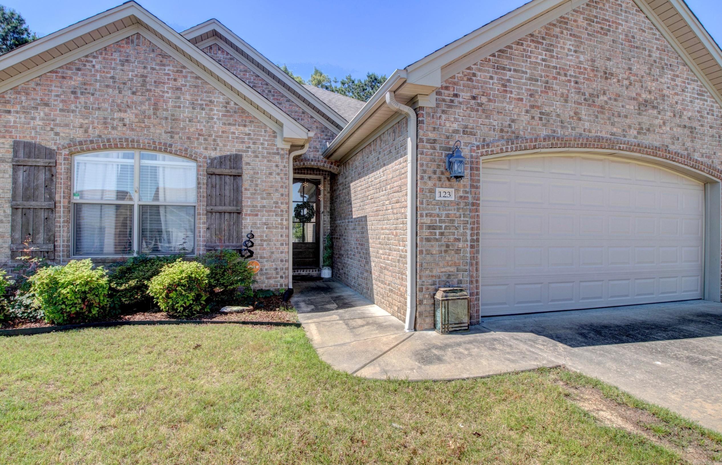 123 Nantucket  Maumelle, AR