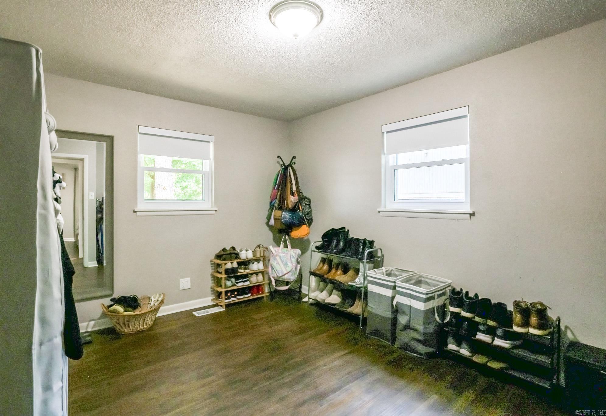14028 Sardis Rd  Shannon Hills, AR