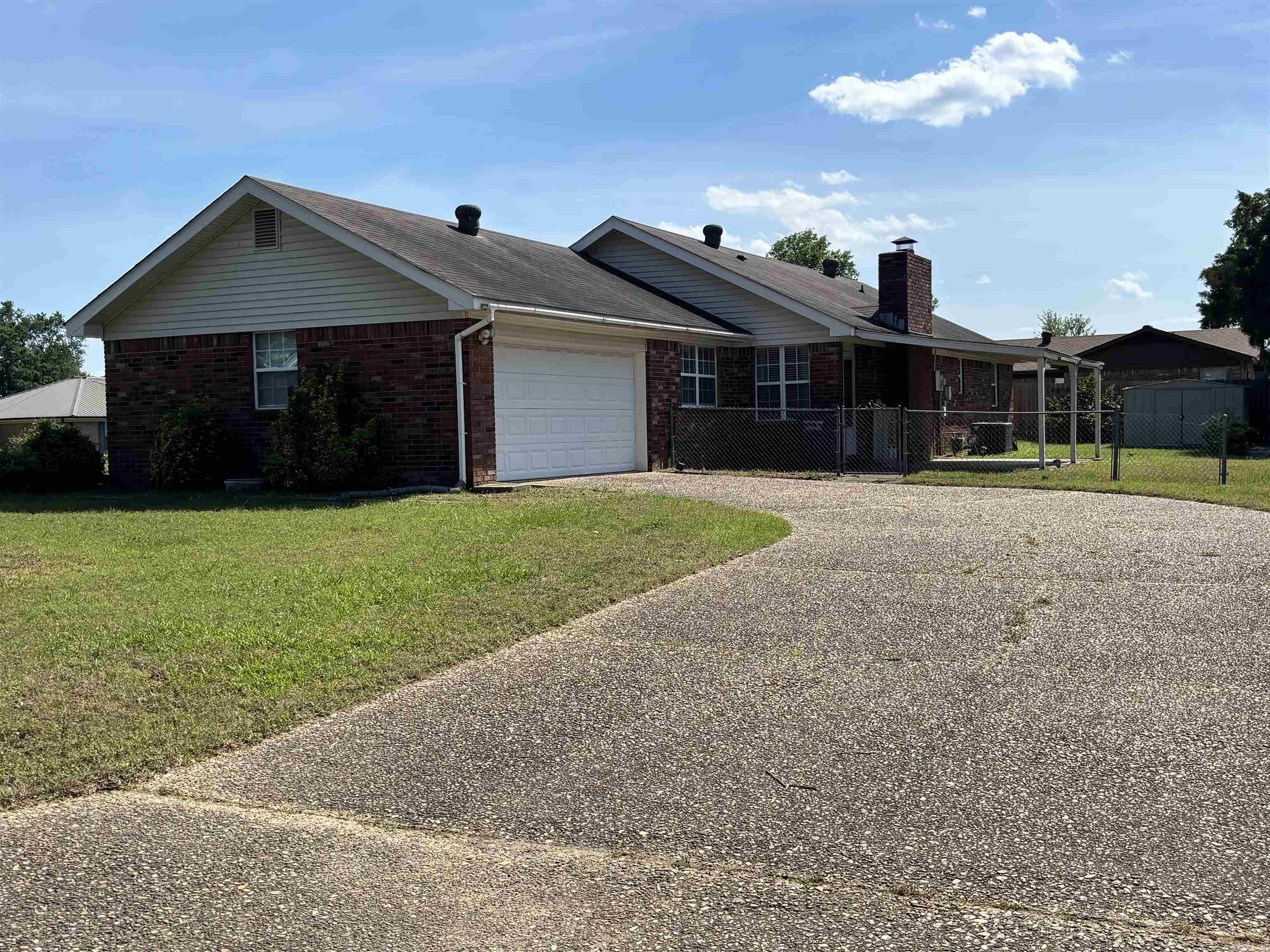 1 Danbury  Jacksonville, AR